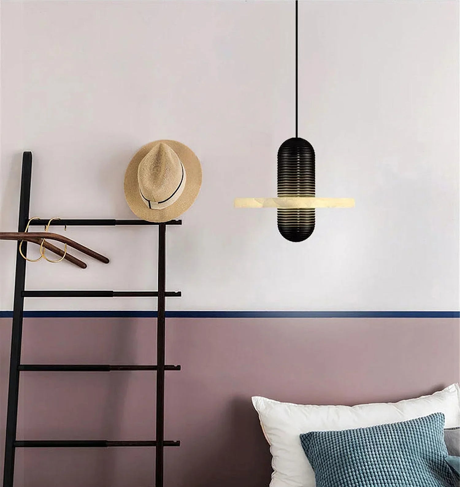 Lupa Alabaster Pendant Lamp