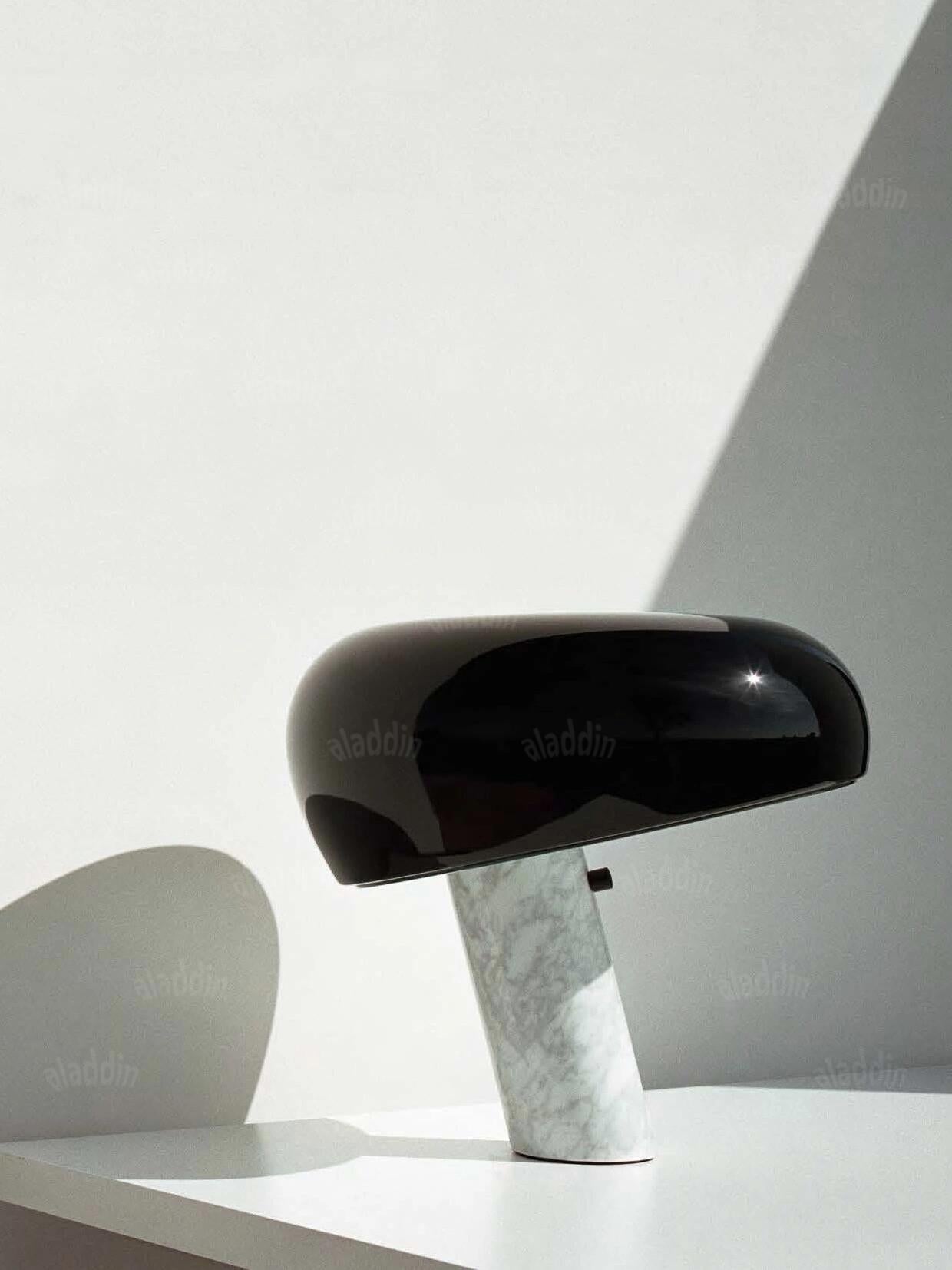 Snnopy Table Lamp