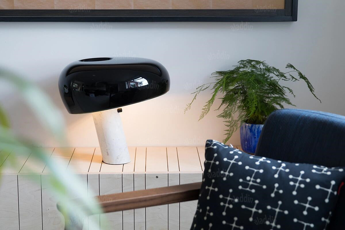 Snnopy Table Lamp