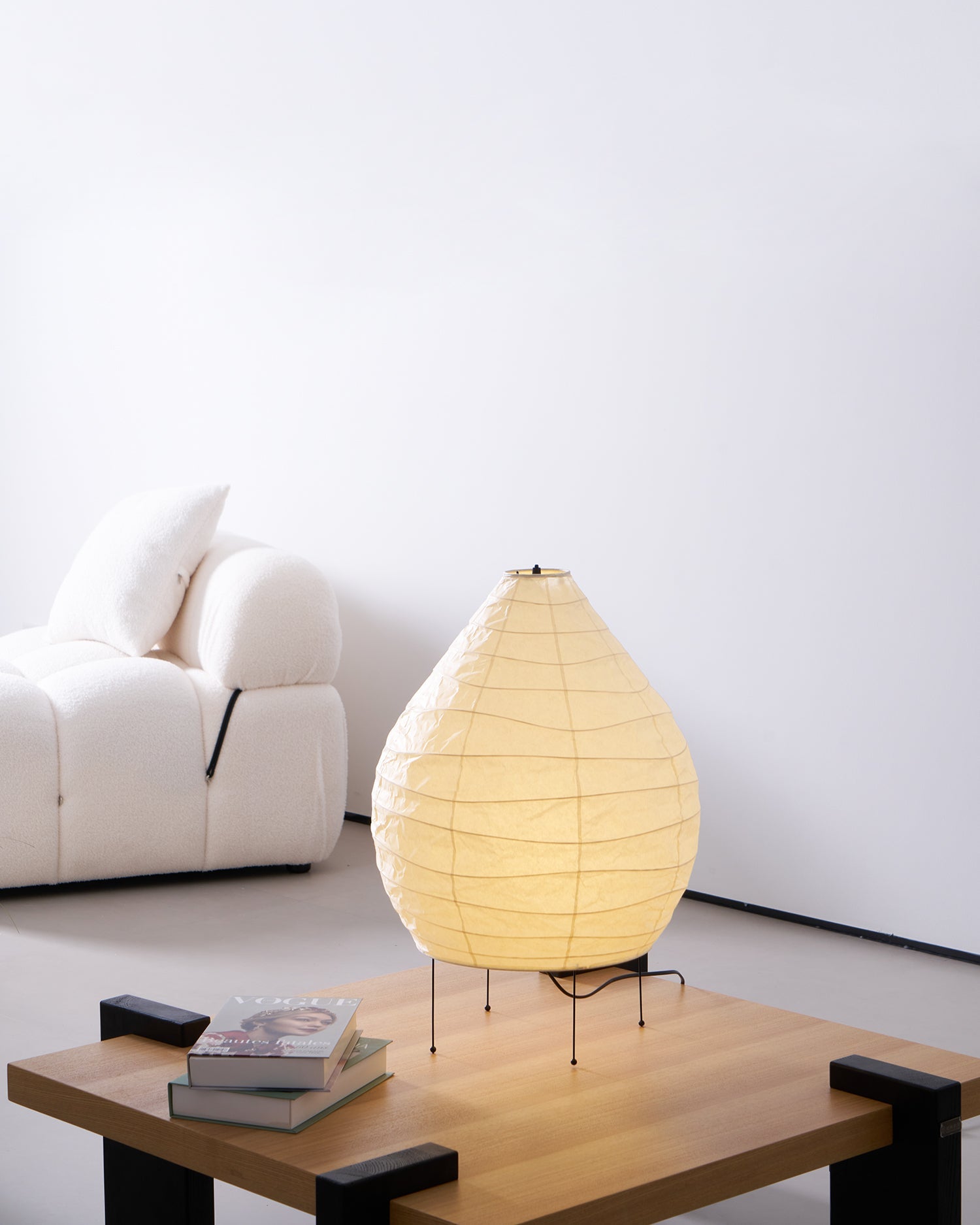 Akari 23N Table Lamp