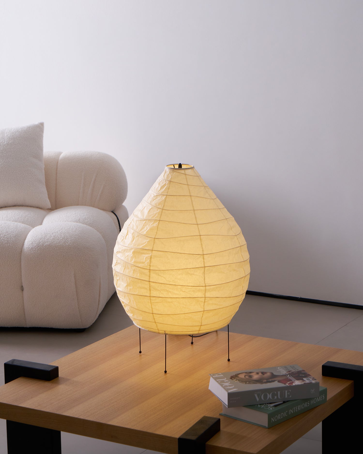 Akari 23N Table Lamp