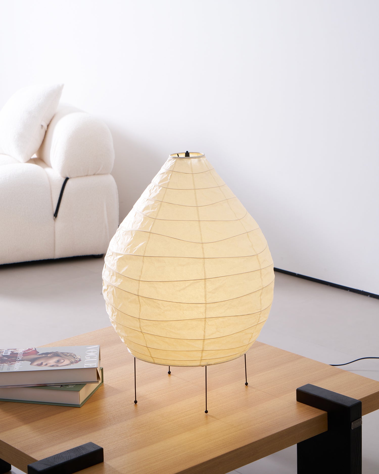 Akari 23N Table Lamp
