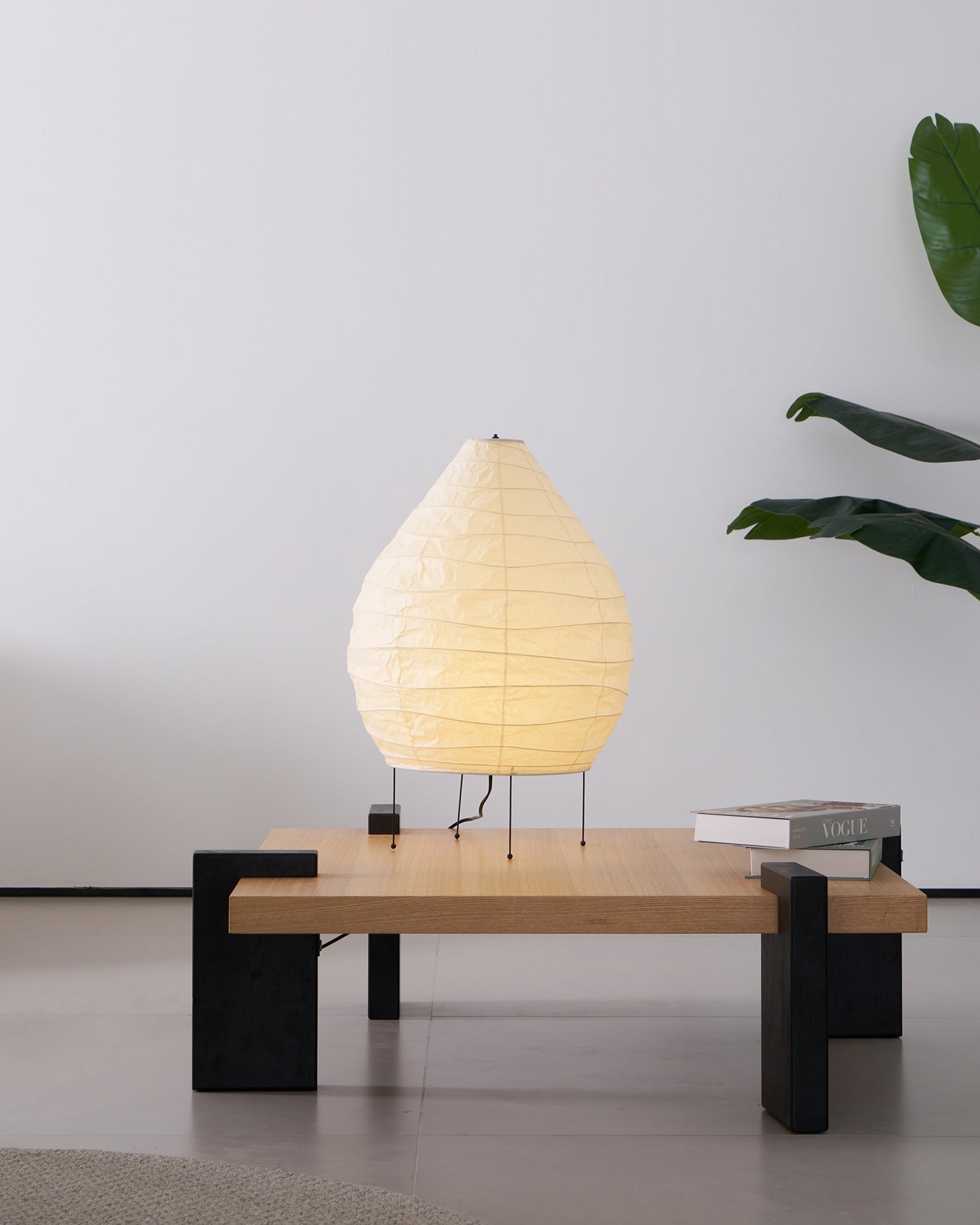 Akari 23N Table Lamp