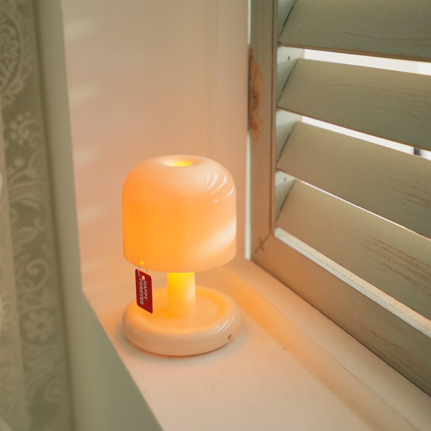 Nubo Mini Mushroom Rechargeable Table Lamp
