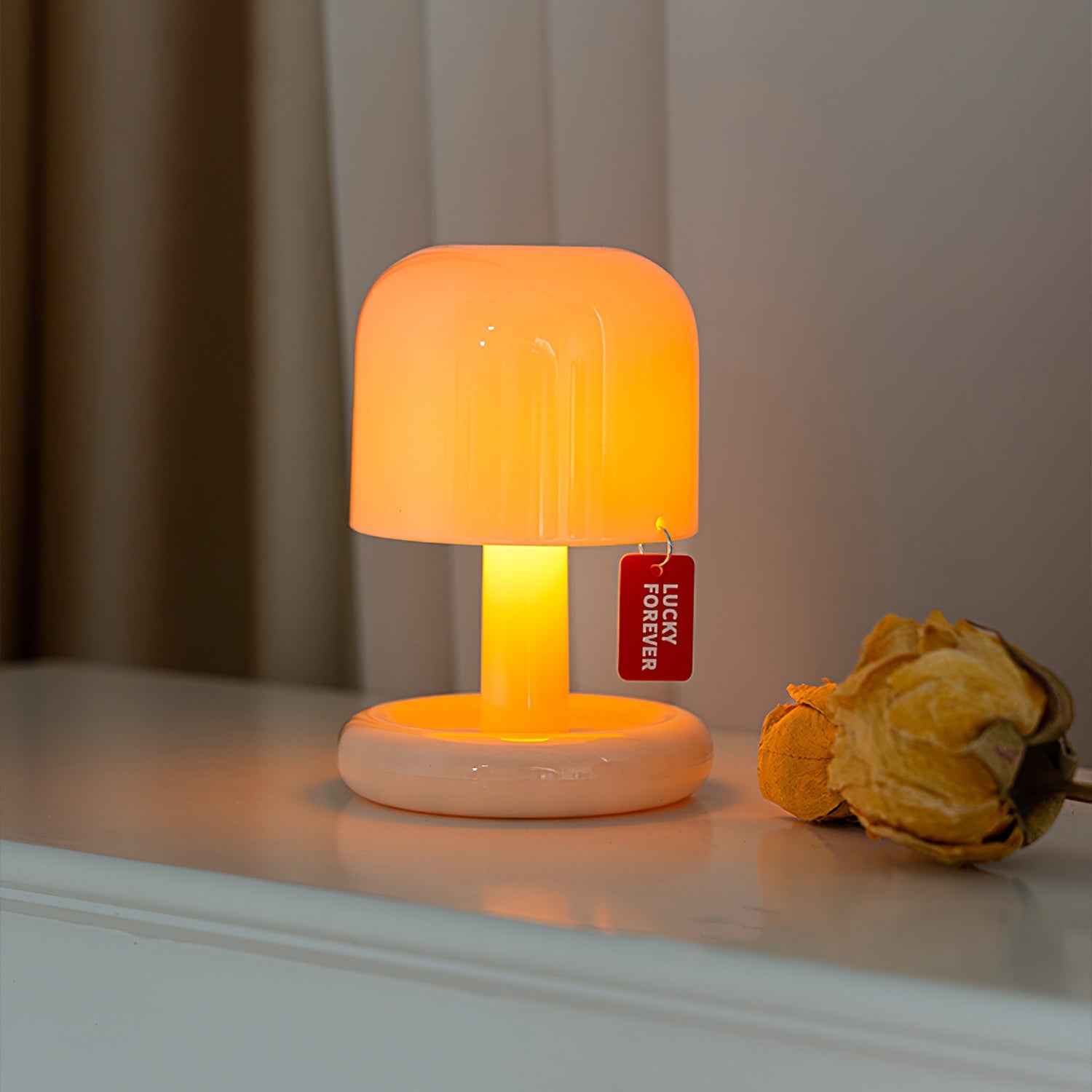 Nubo Mini Mushroom Rechargeable Table Lamp