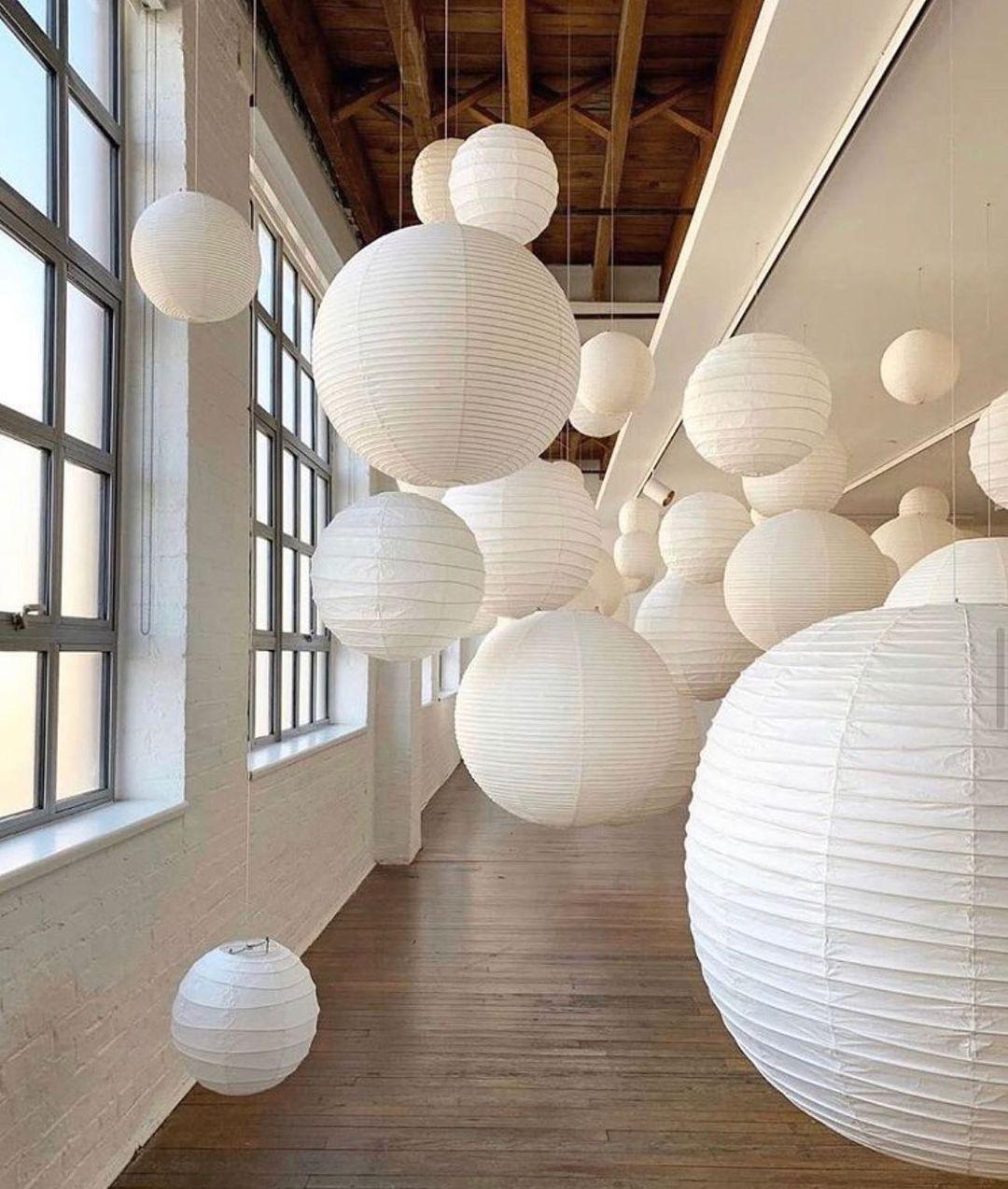 Suspension globe en papier Nuvora