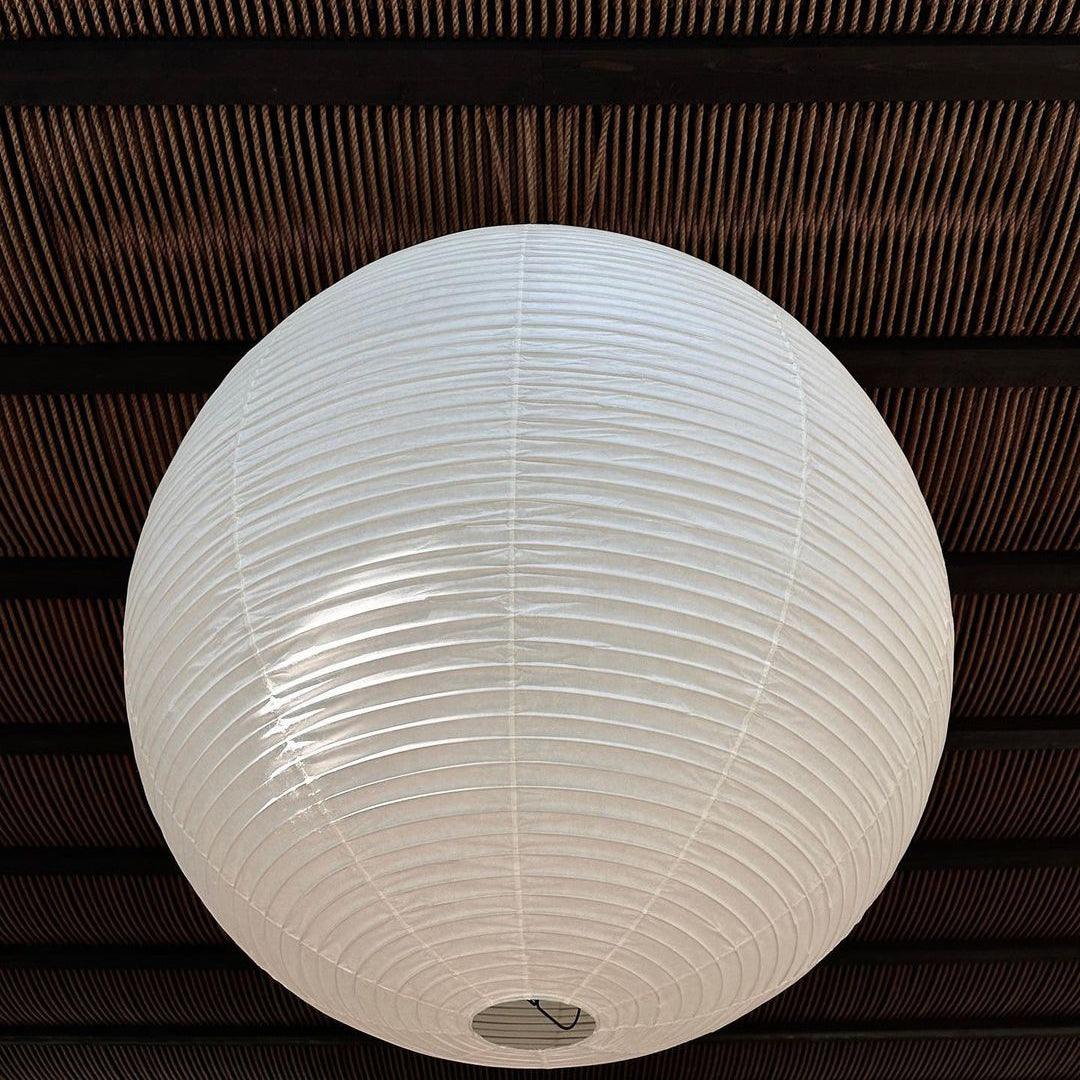 Suspension globe en papier Nuvora