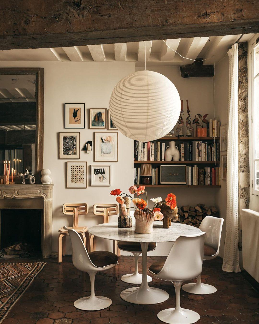 Suspension globe en papier Nuvora