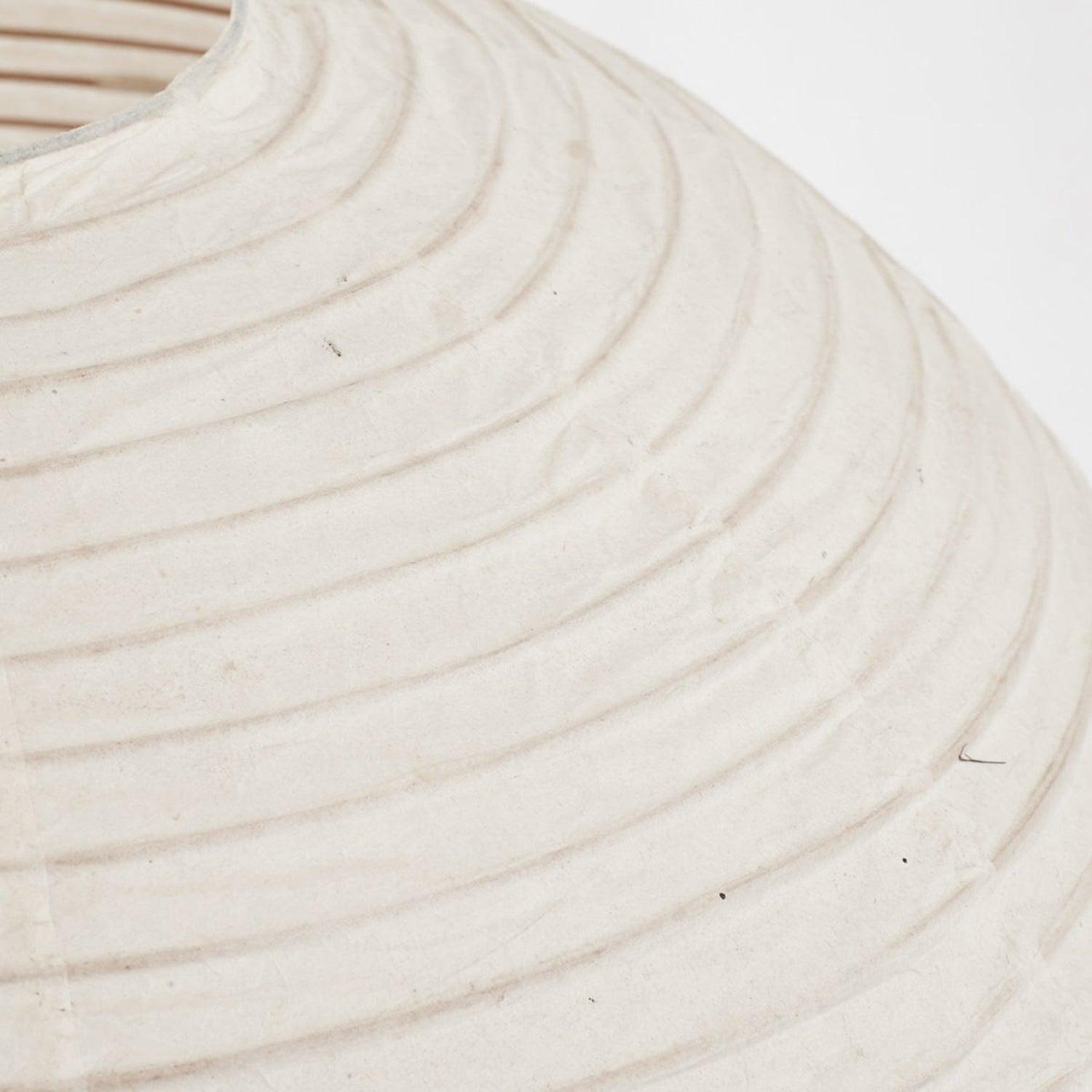 Suspension globe en papier Nuvora