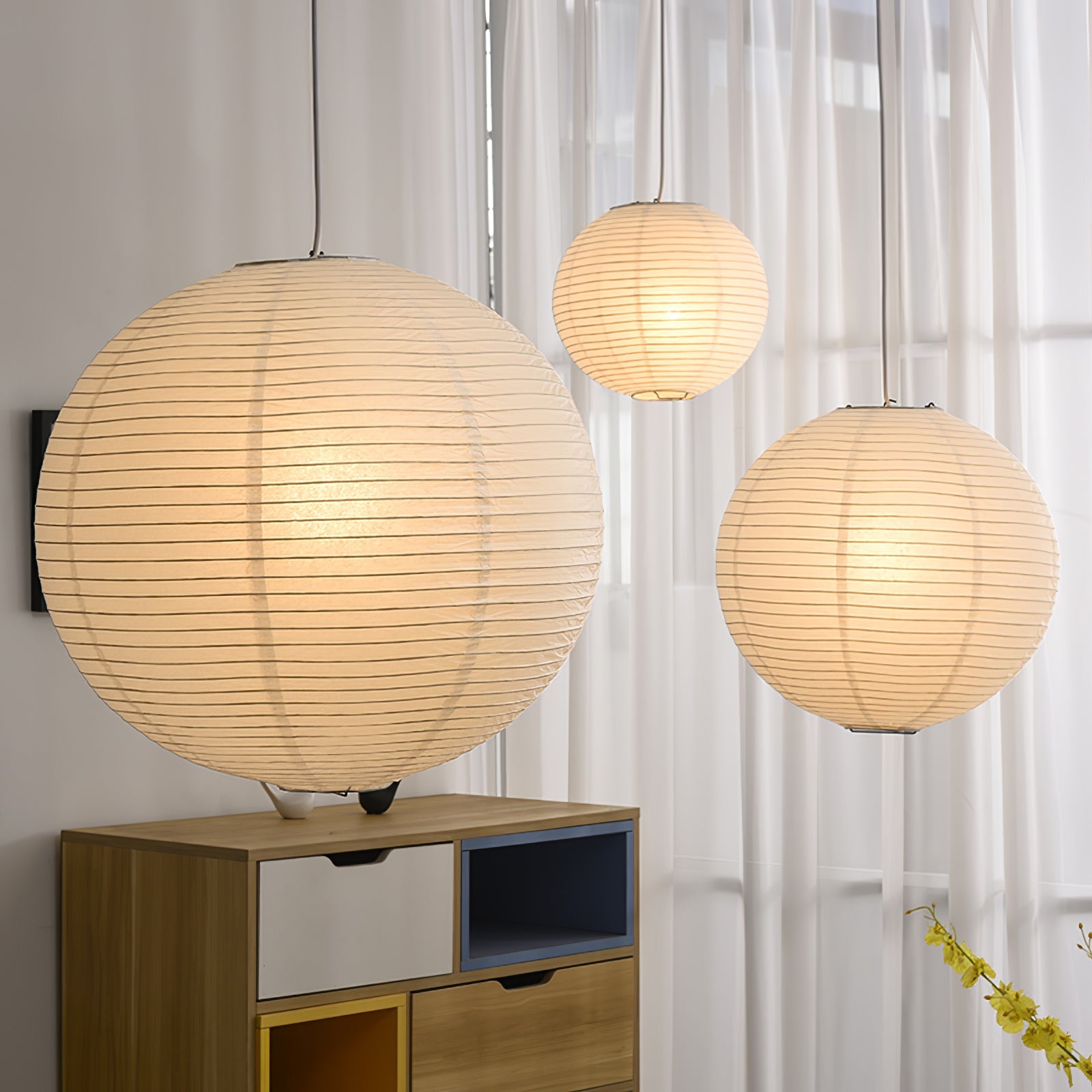Suspension globe en papier Nuvora