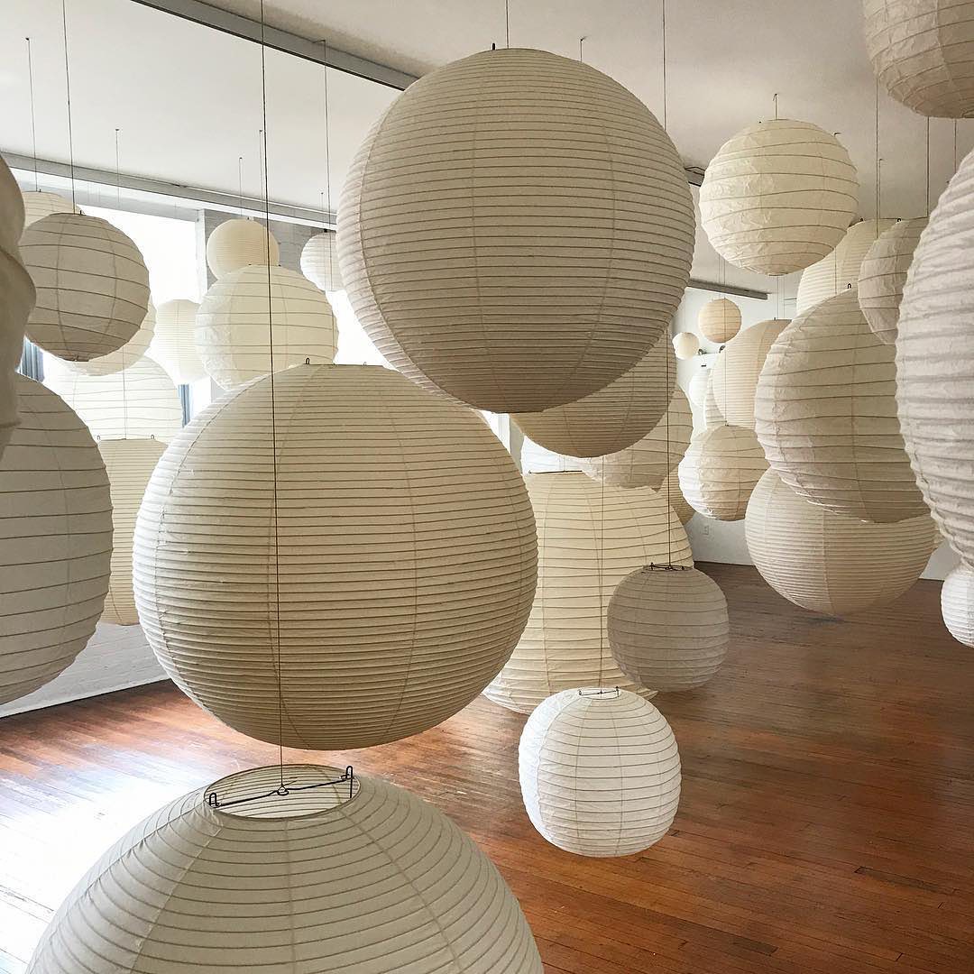 Suspension globe en papier Nuvora