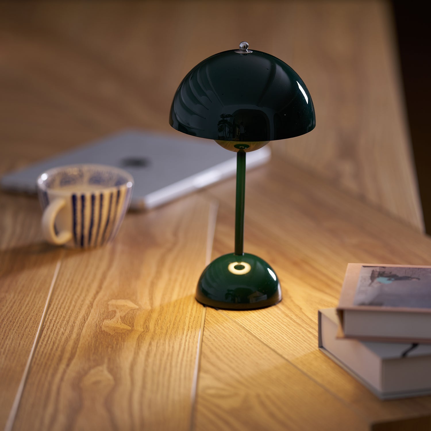 Orbelle Rechargeable Desk Lamp