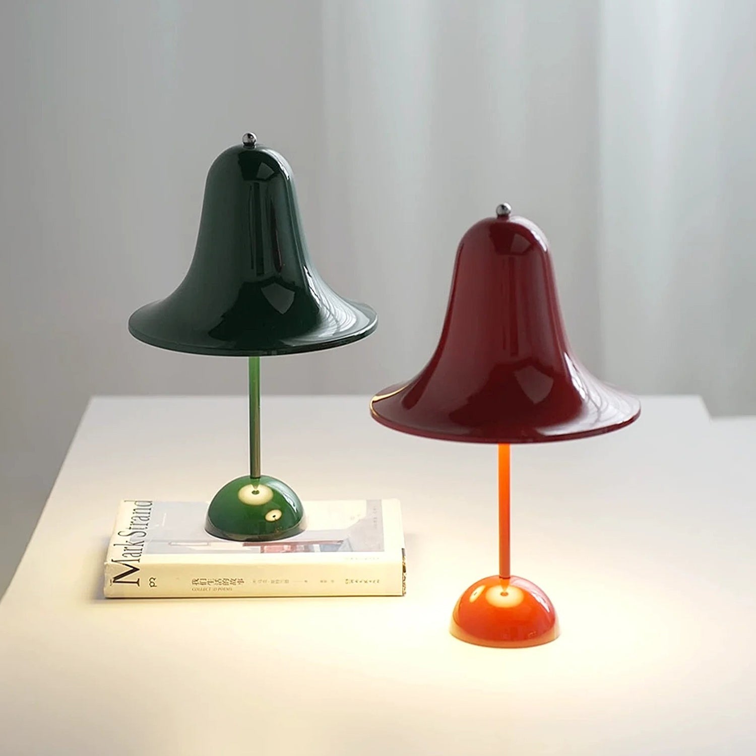 Pantop Bell Rechargeable Table Lamp