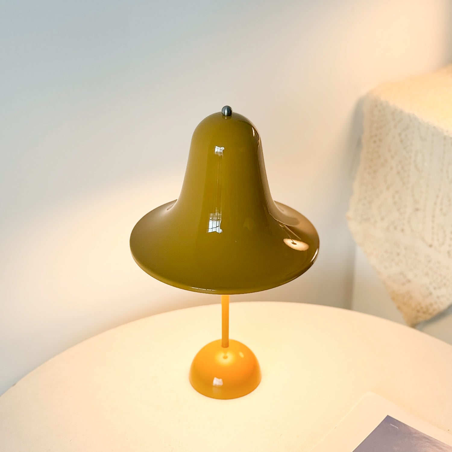 Pantop Bell Rechargeable Table Lamp
