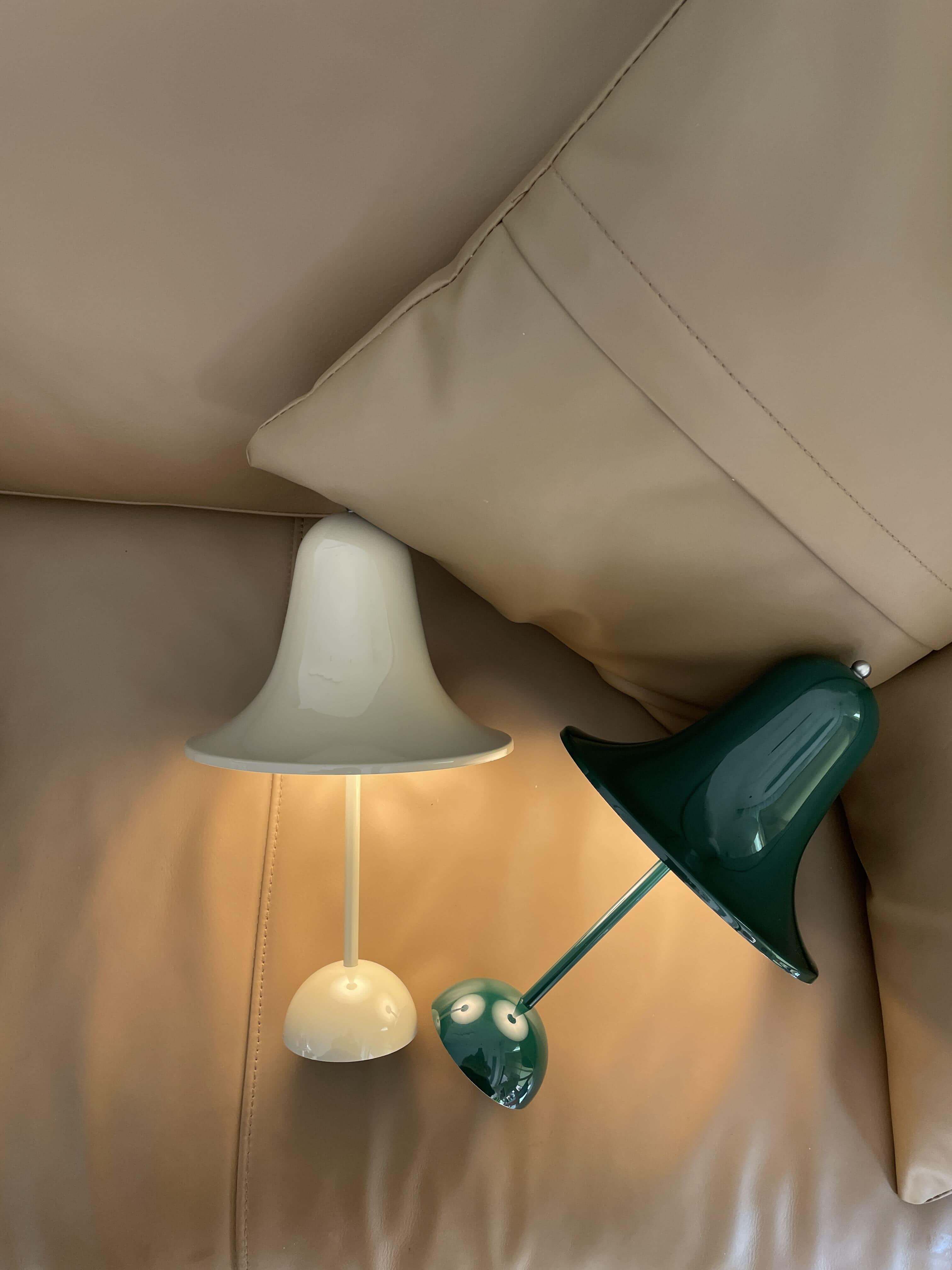 Pantop Bell Rechargeable Table Lamp