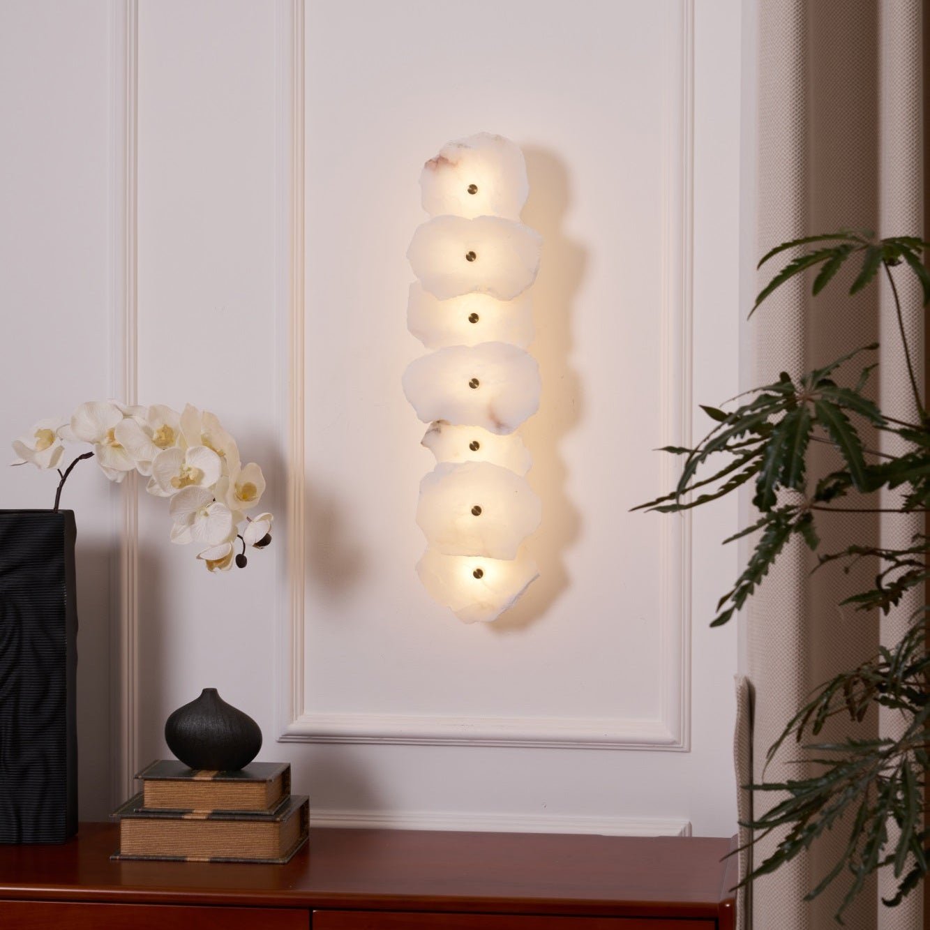 Petra Alabaster Wall Lamp