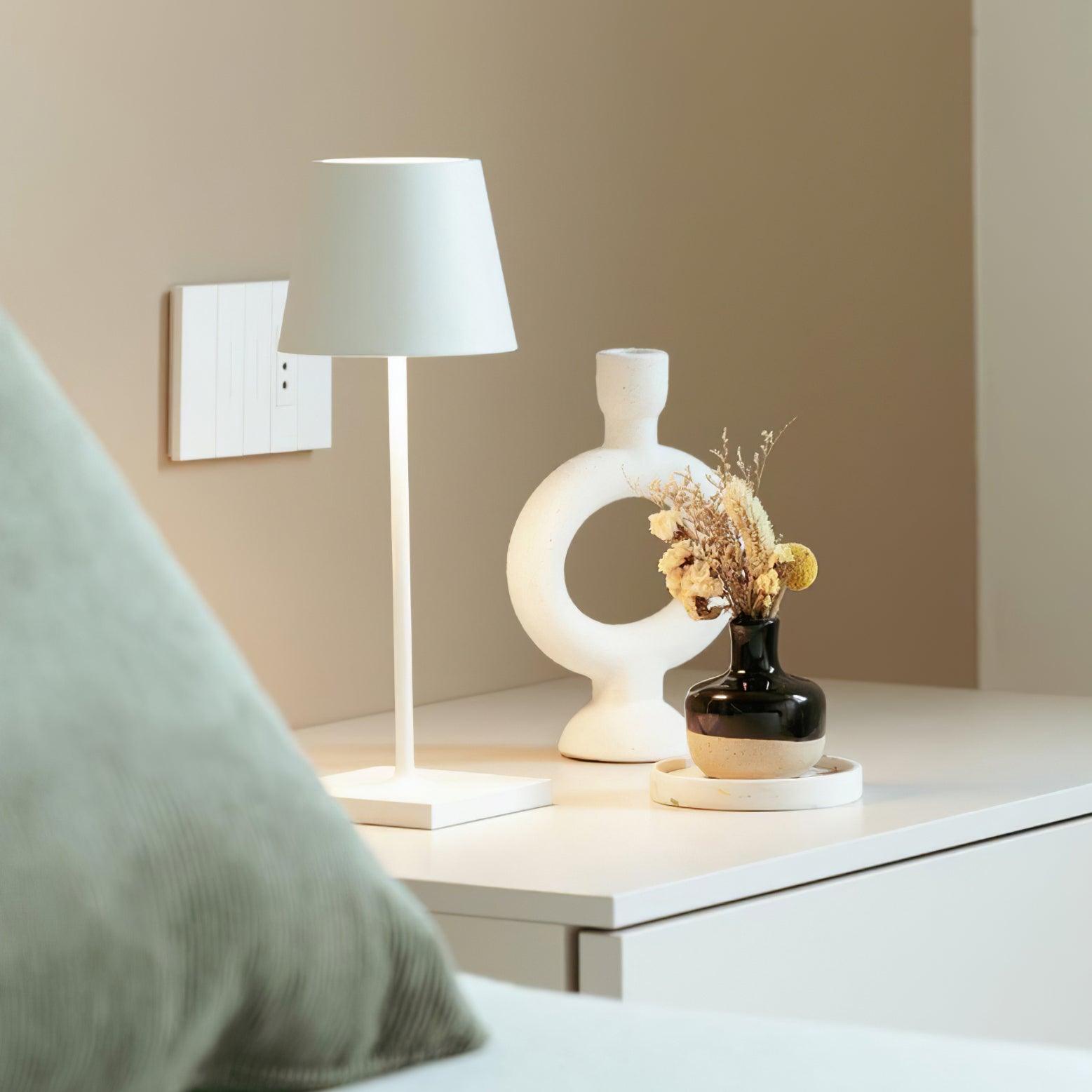 Poldina Cordless Rechargeable LED Table Lamp