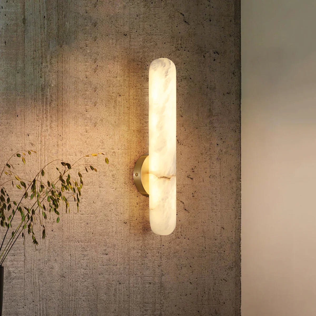 Selune Alabaster Column Wall Light