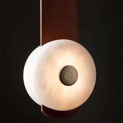 Snaps LED Floor-to-Ceiling Lamp
