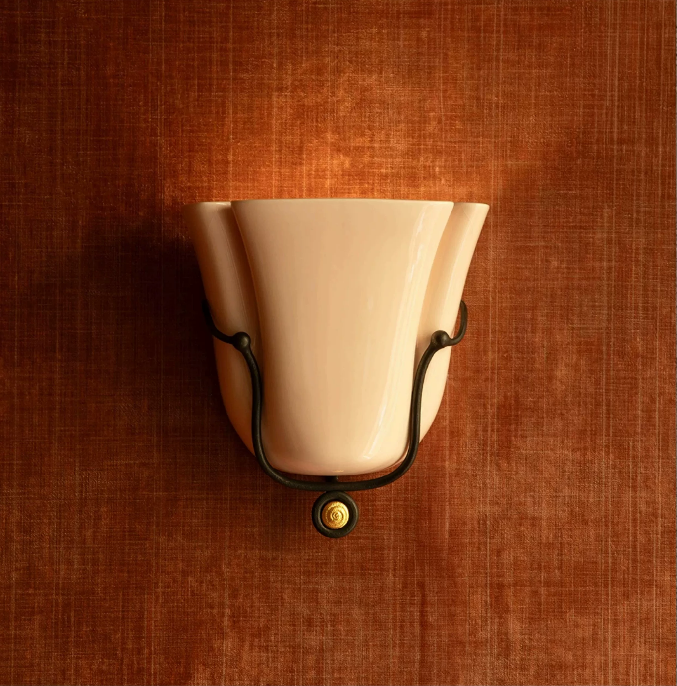 Solenne Shell Wall Sconce