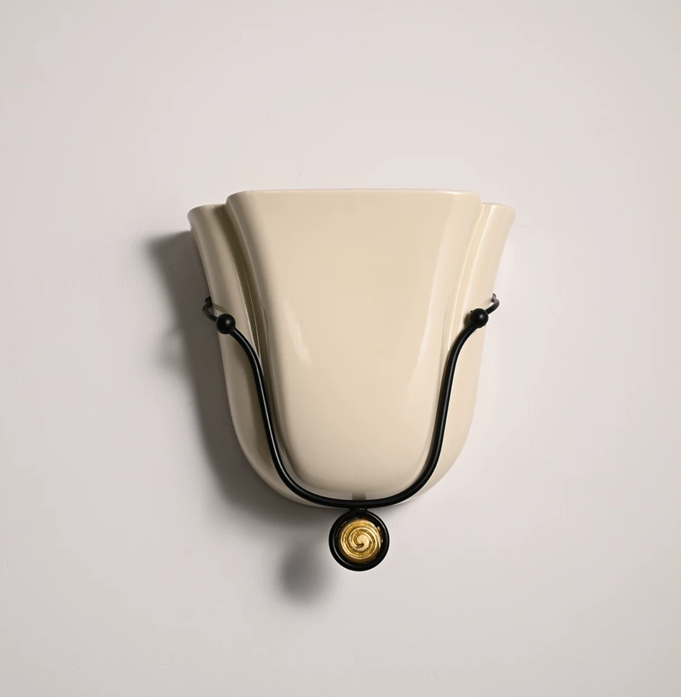 Solenne Shell Wall Sconce