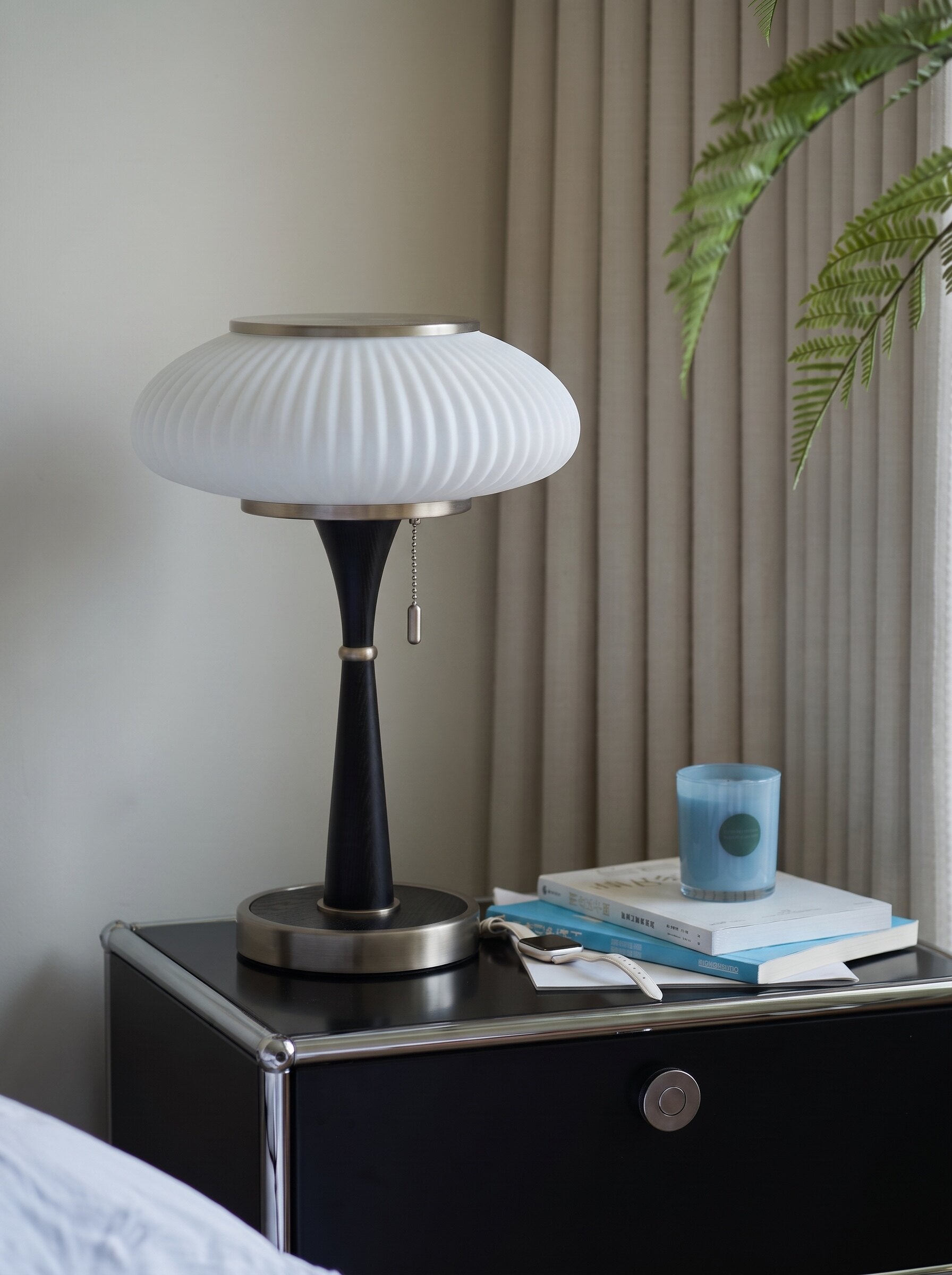Sylva Mushroom Glass Table Lamp