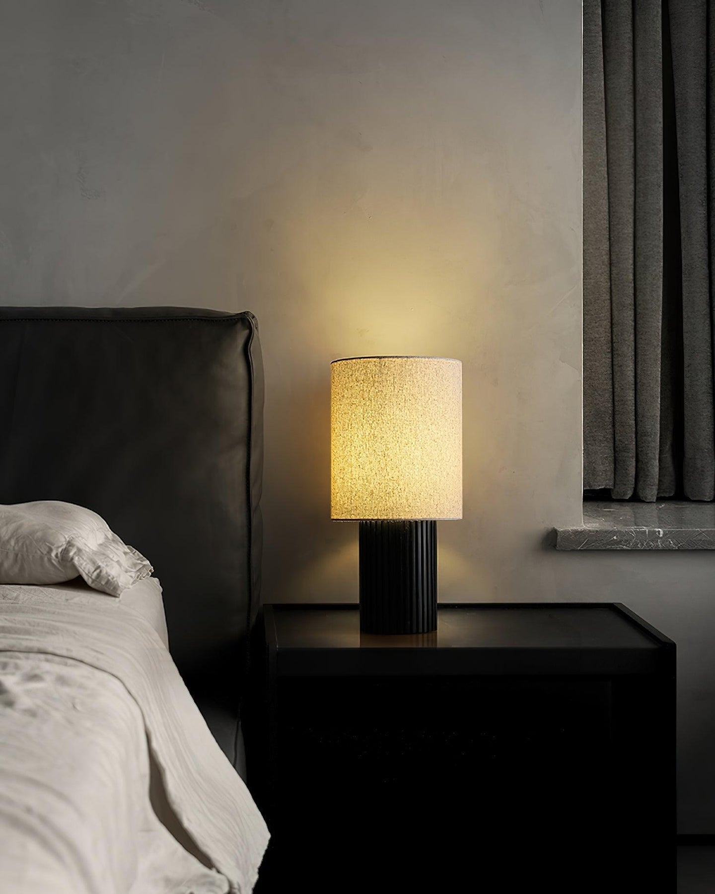 Sylvenna Log Wood Table Lamp