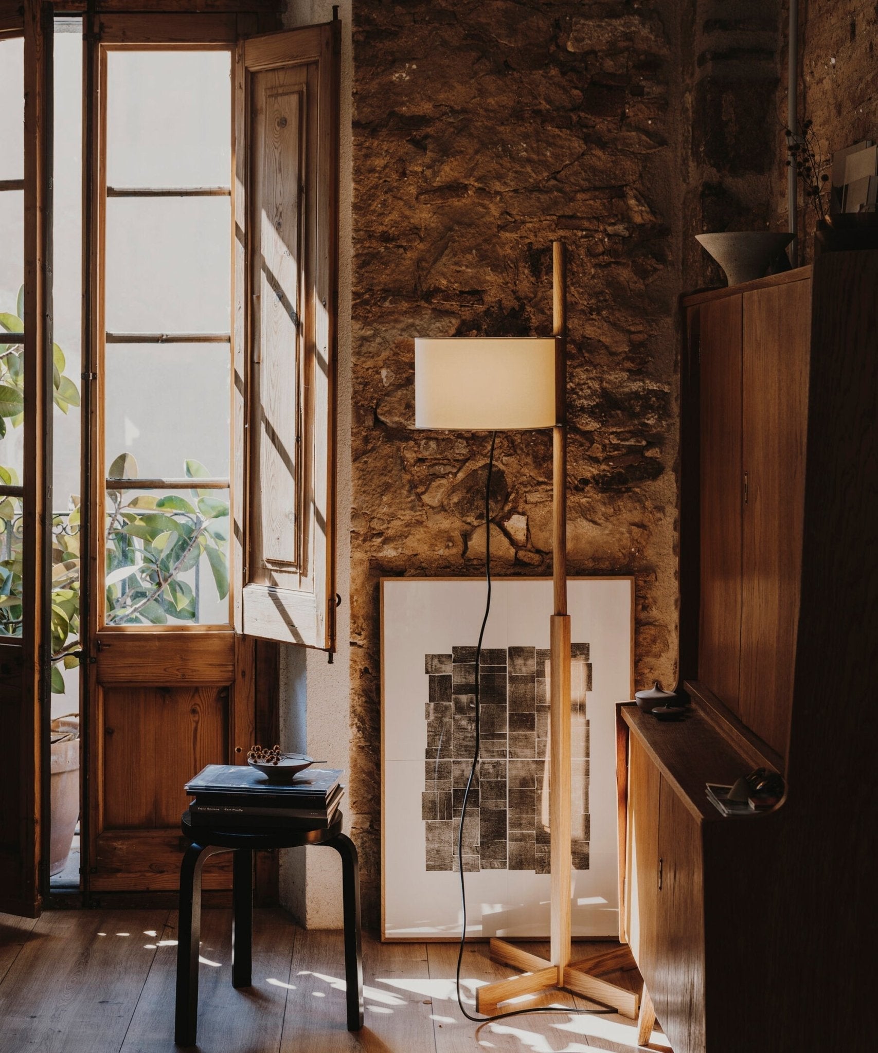 TMM Wood Floor Lamp