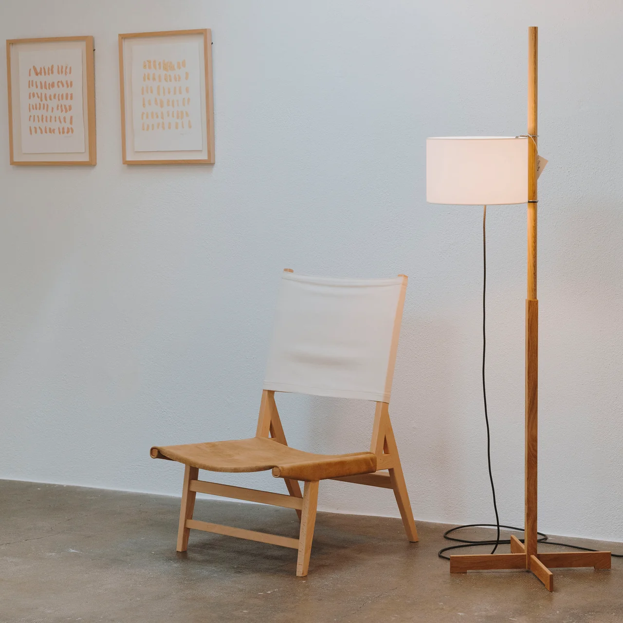TMM Wood Floor Lamp