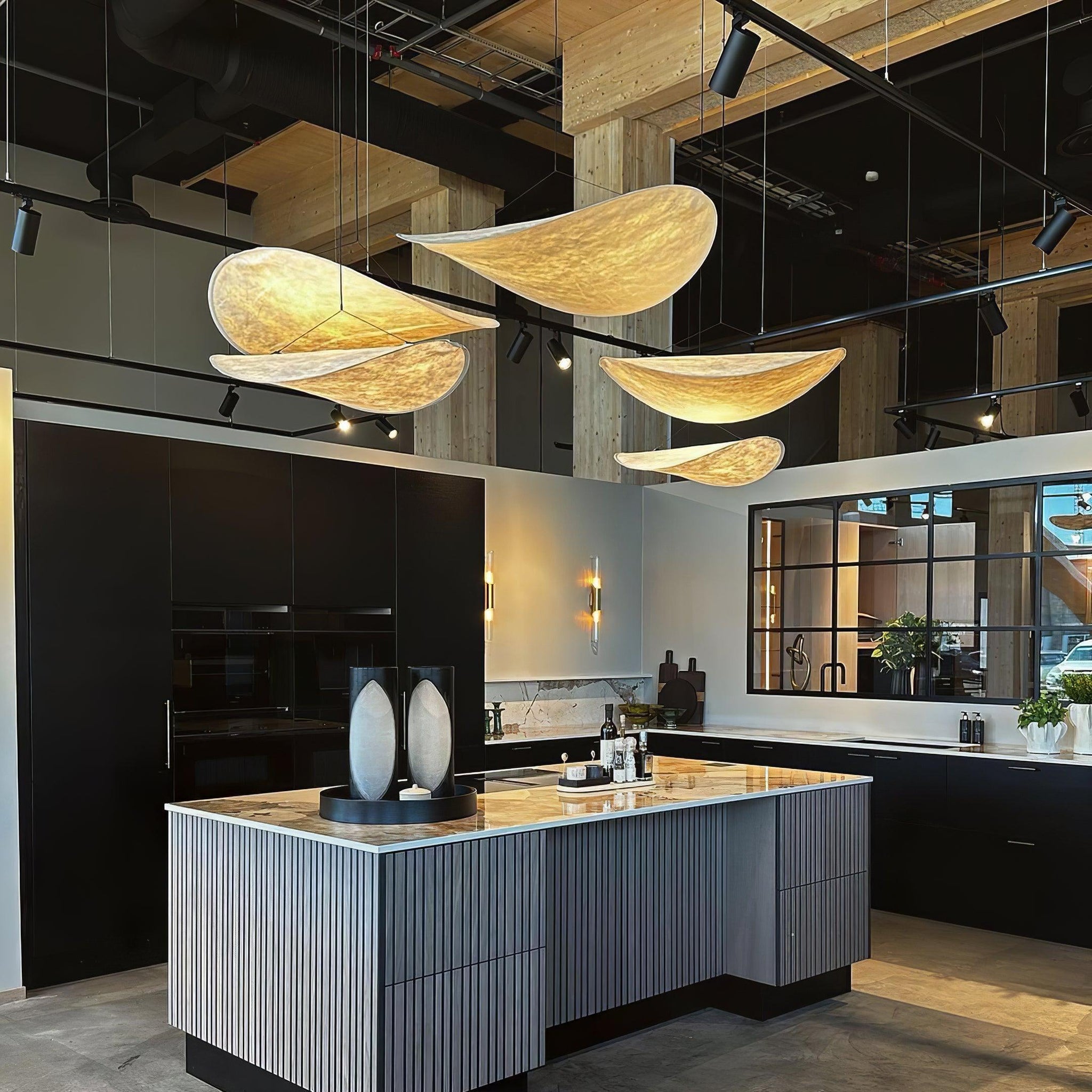 Aeris Cloud Disc Pendant Light