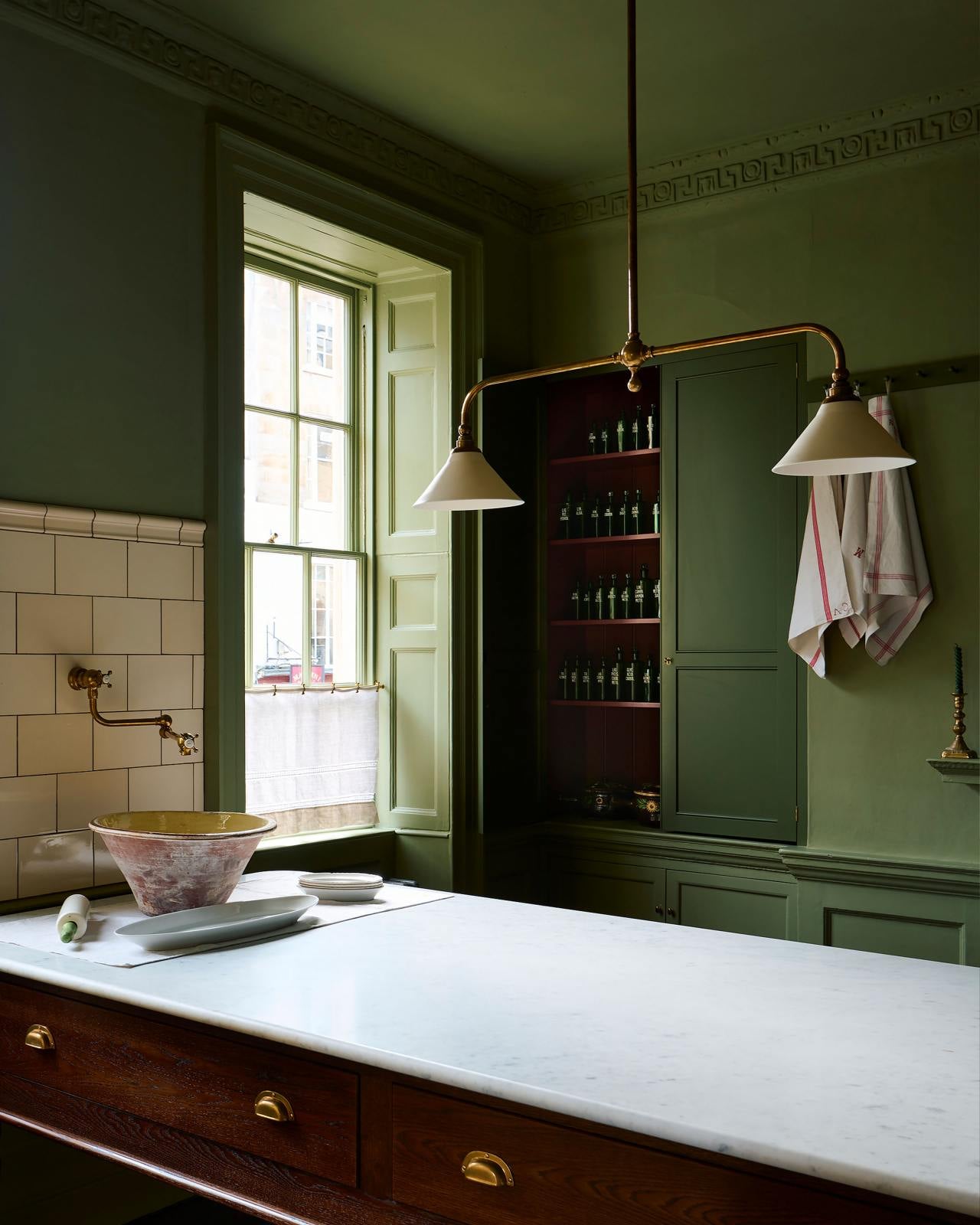 Thetford Pendant Light