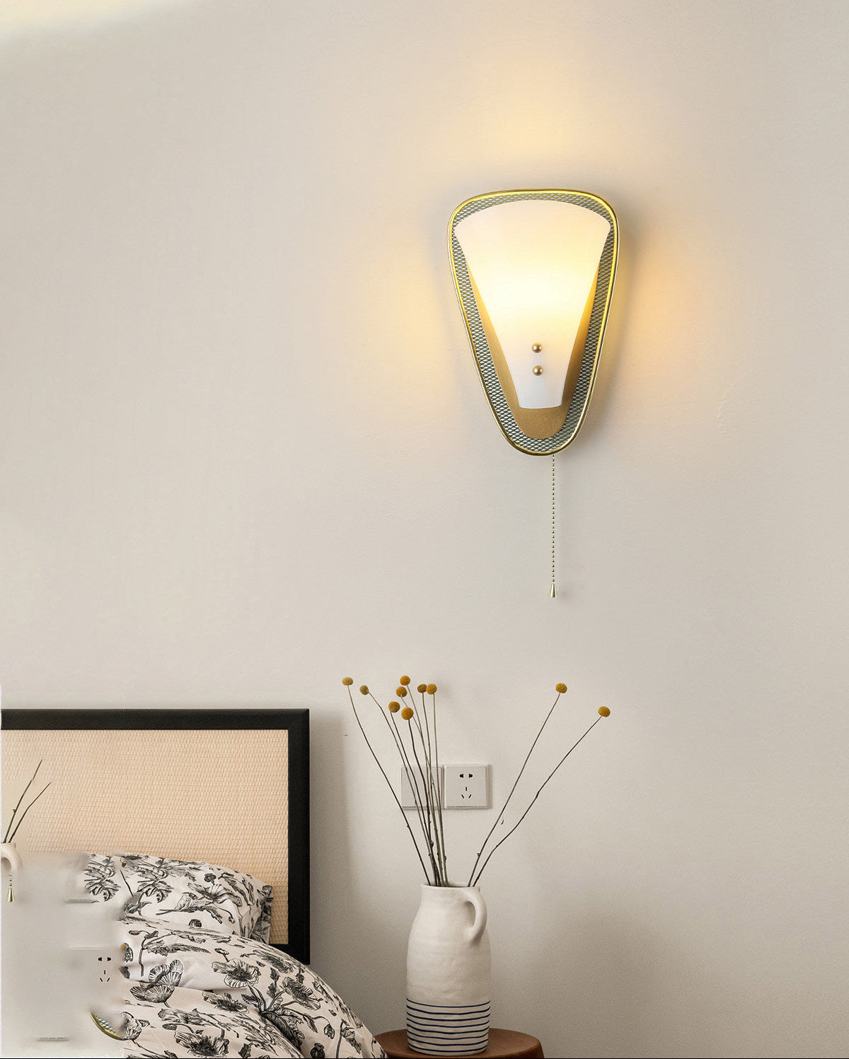 Triangular Gold Grid Wall Sconce