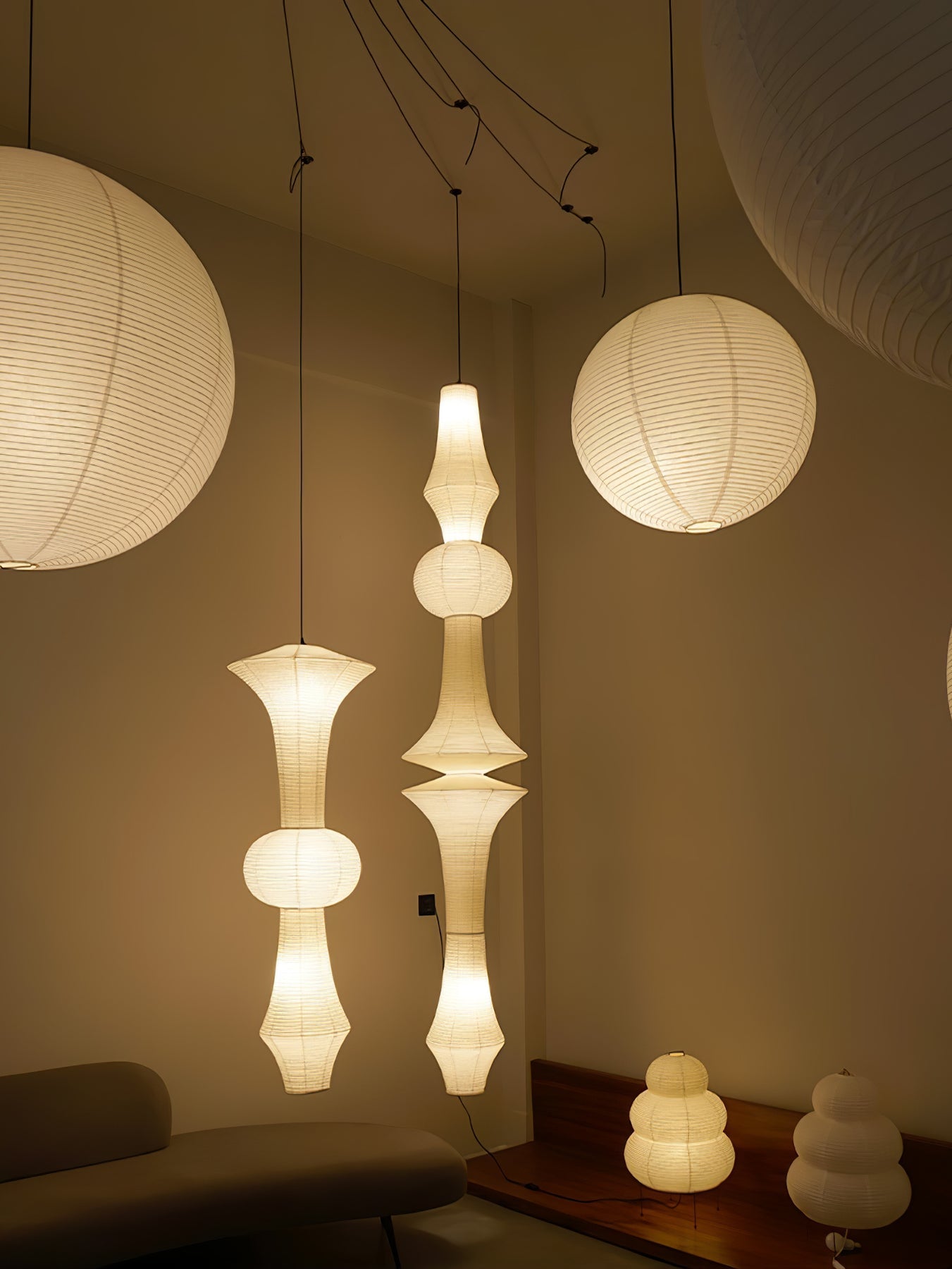 Tsuraya Tall Washi Paper Pendant Light