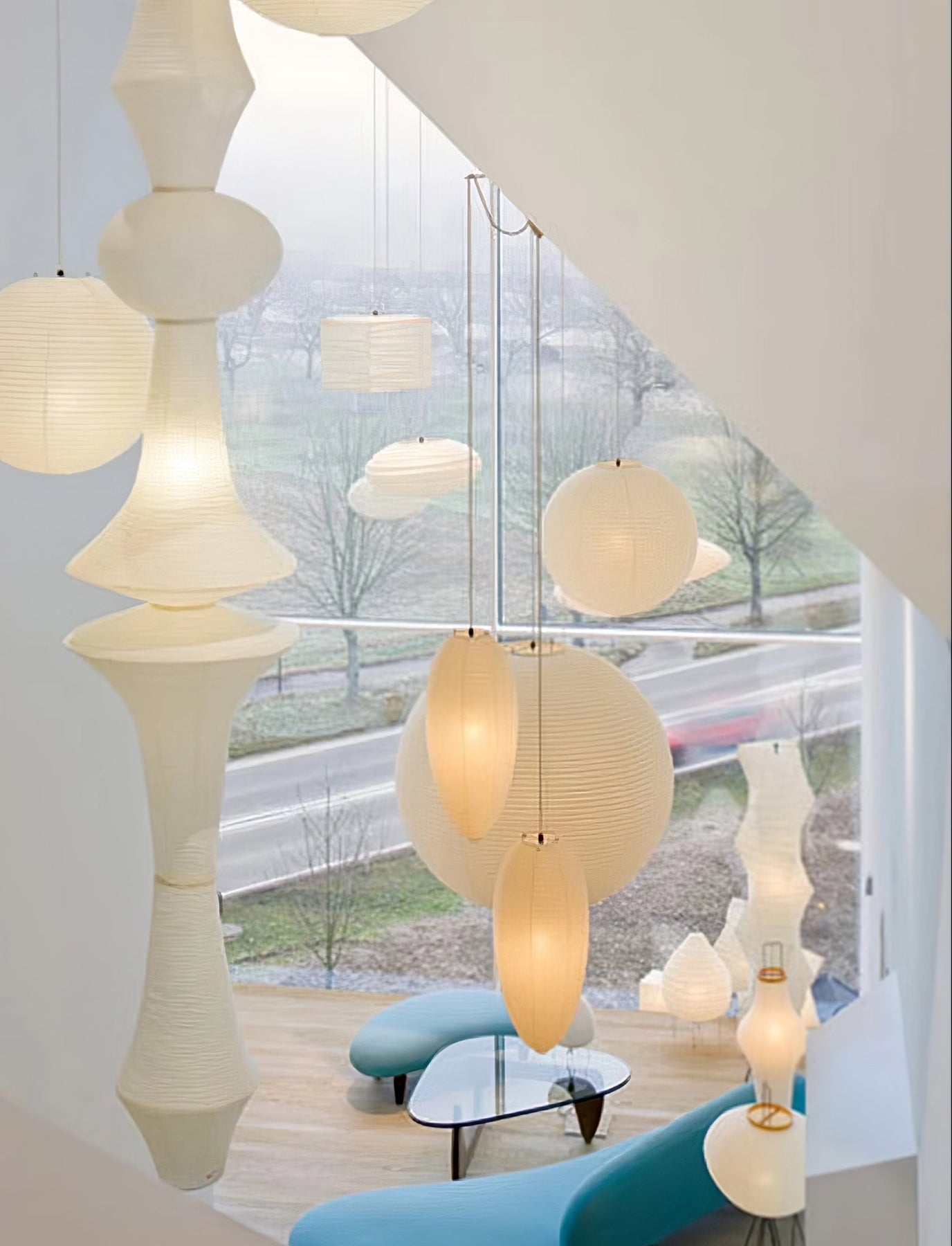 Tsuraya Tall Washi Paper Pendant Light