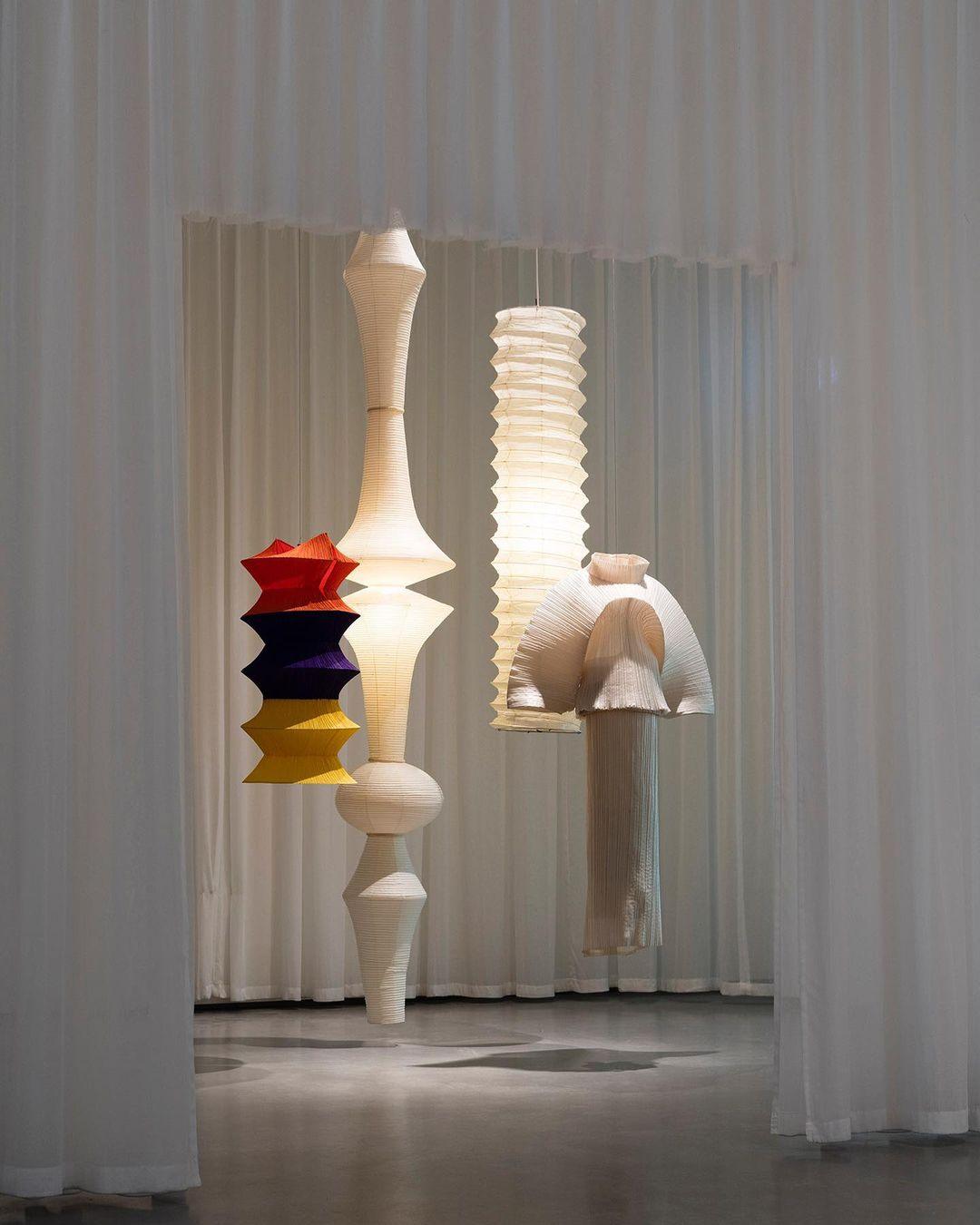 Tsuraya Tall Washi Paper Pendant Light