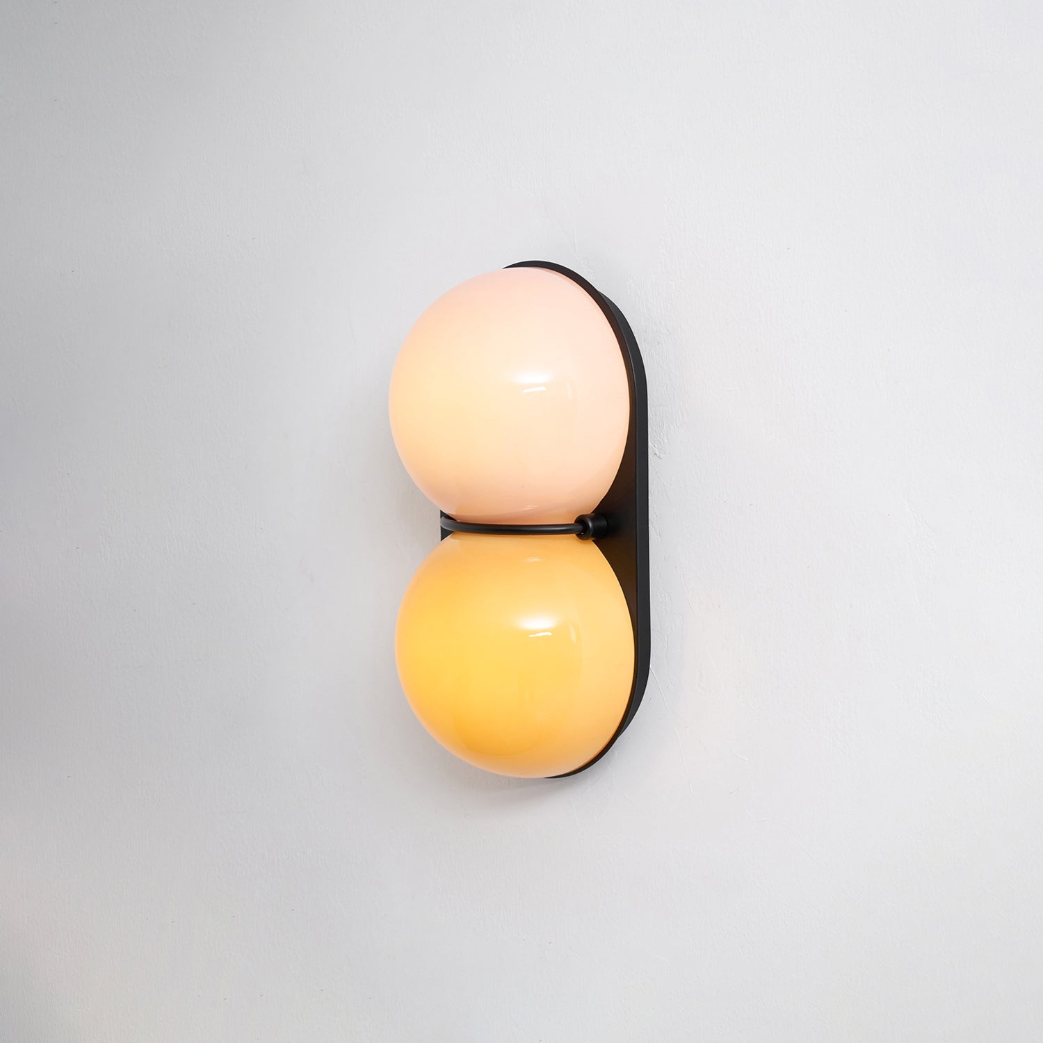 Twinwave Wall Lamp