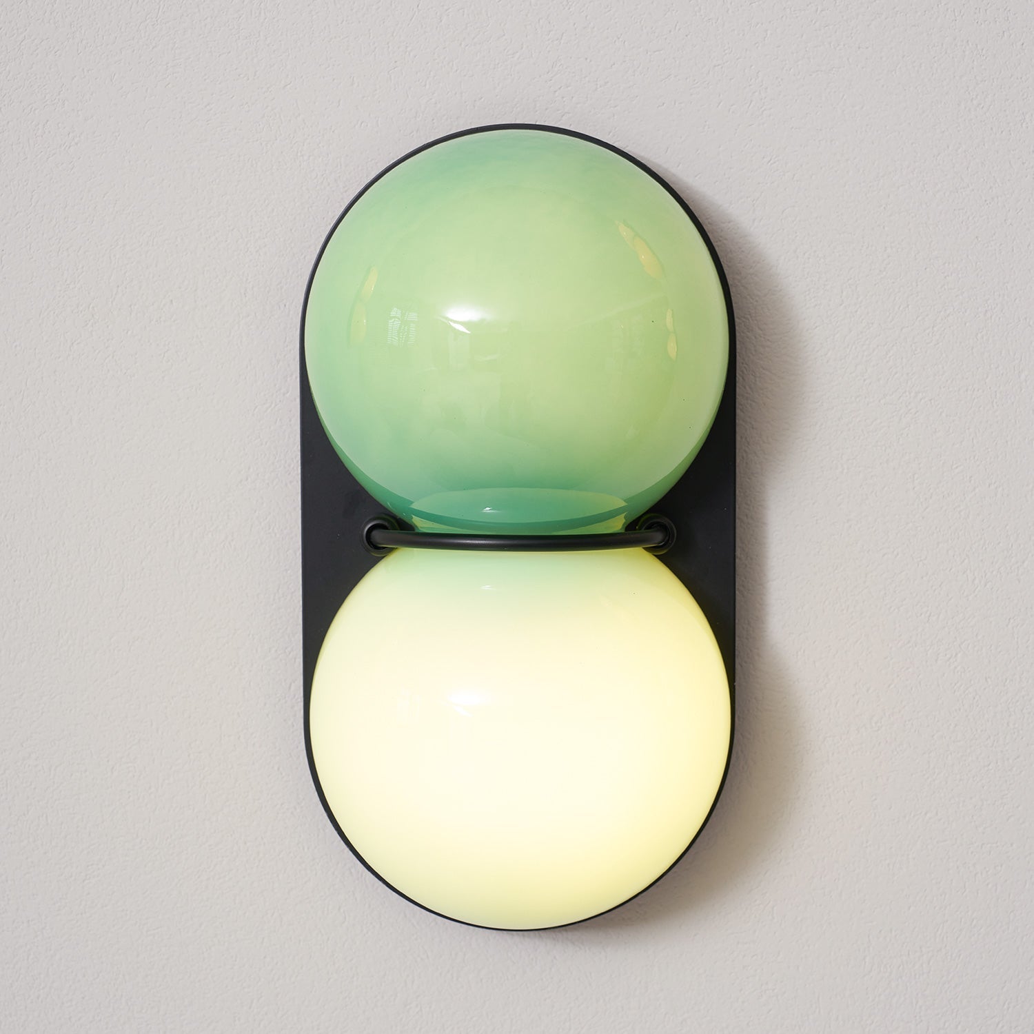 Twinwave Wall Lamp