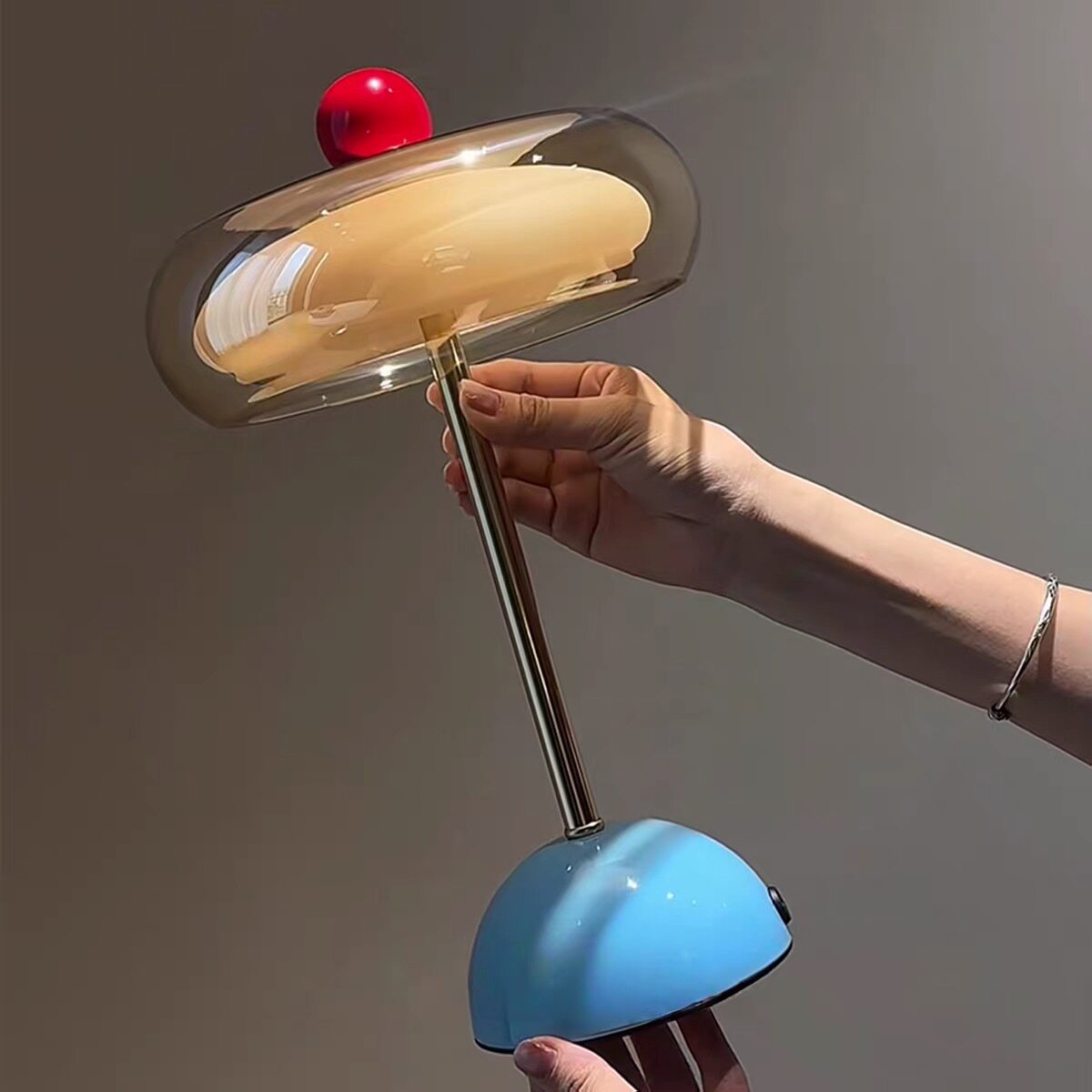 Velmora Layered Cordless Table Lamp