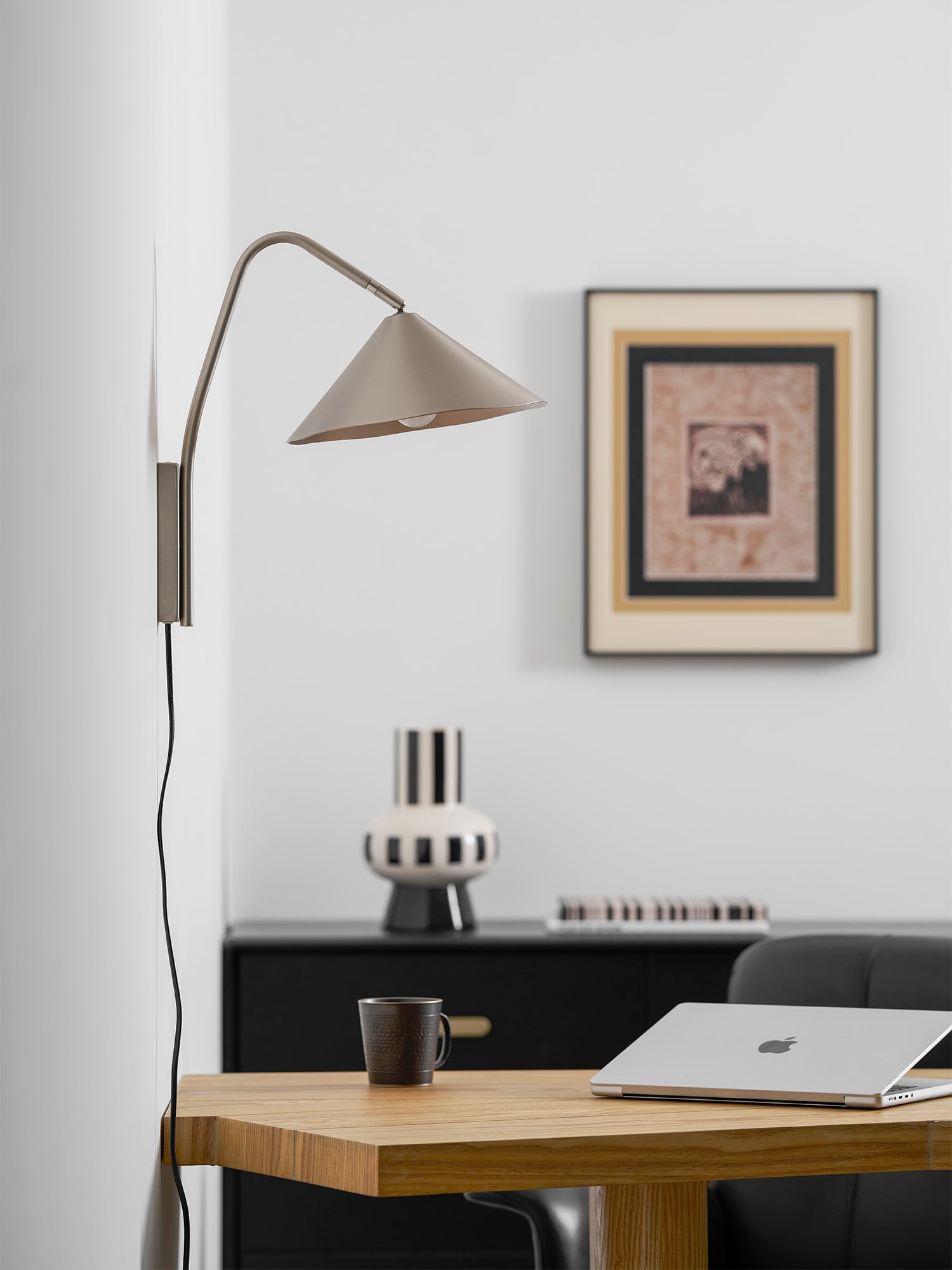 Veyra Scalloped Plug-In Wall Light