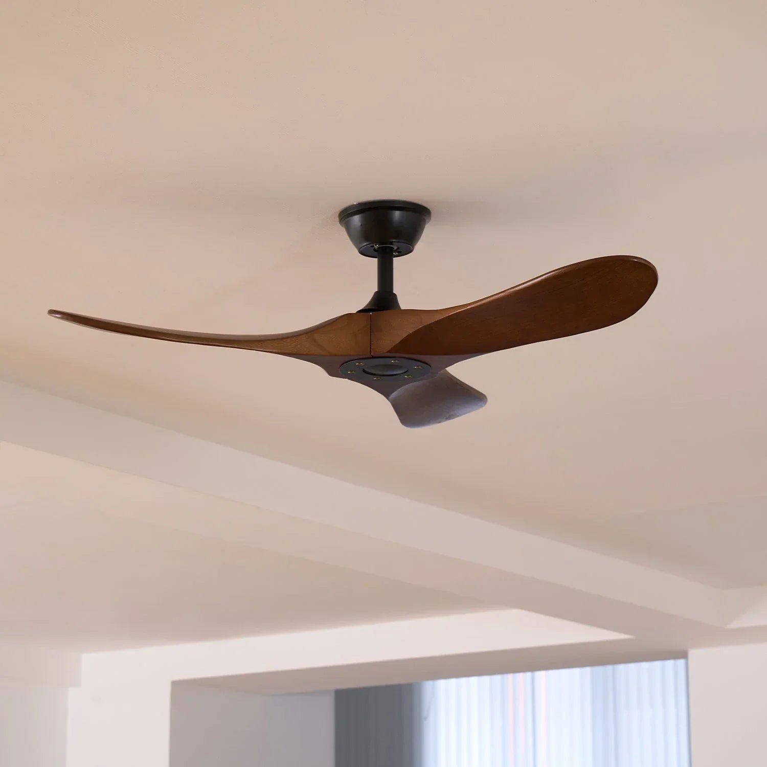 Veyronis Propeller Ceiling Fan