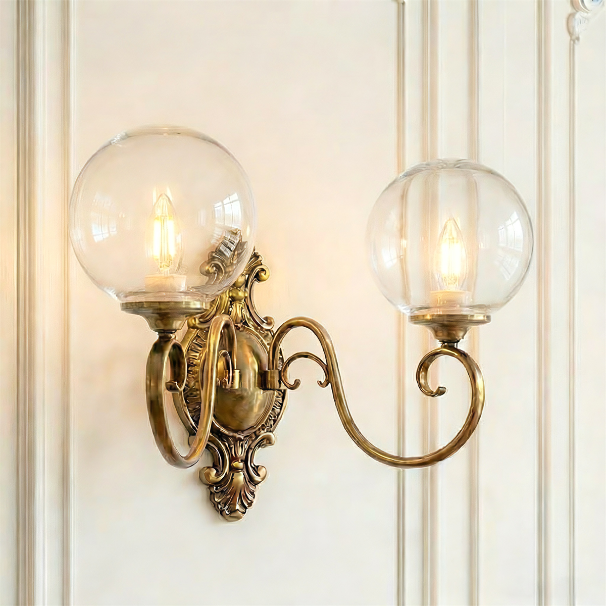 Vintarose Wall Lamp