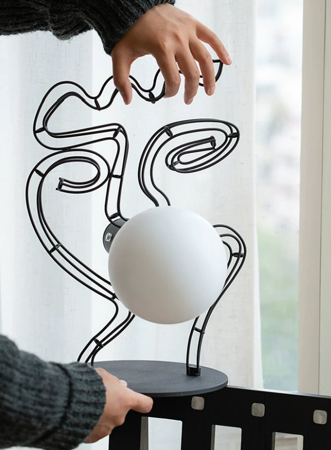 Virelia Bubble Muse Rechargeable Table Lamp