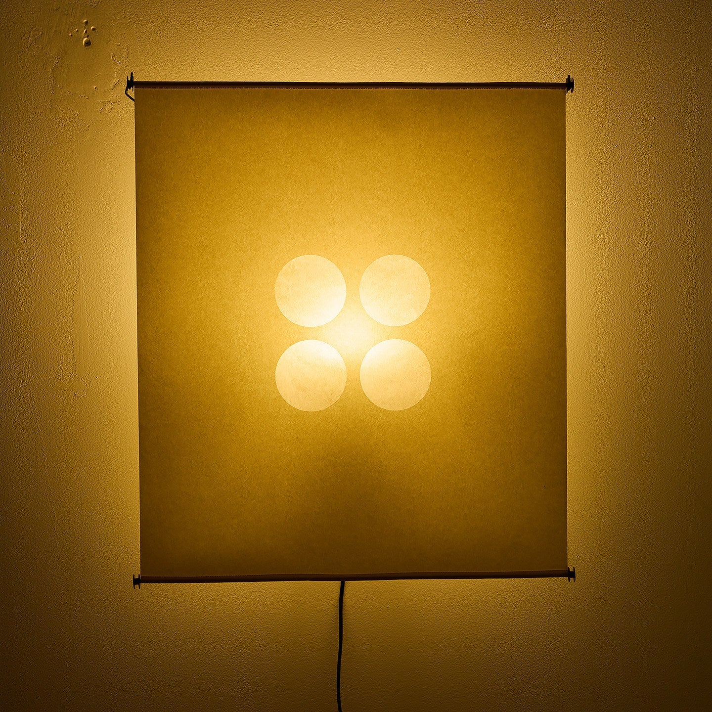 Yukishiro Washi Paper Wall Lamp