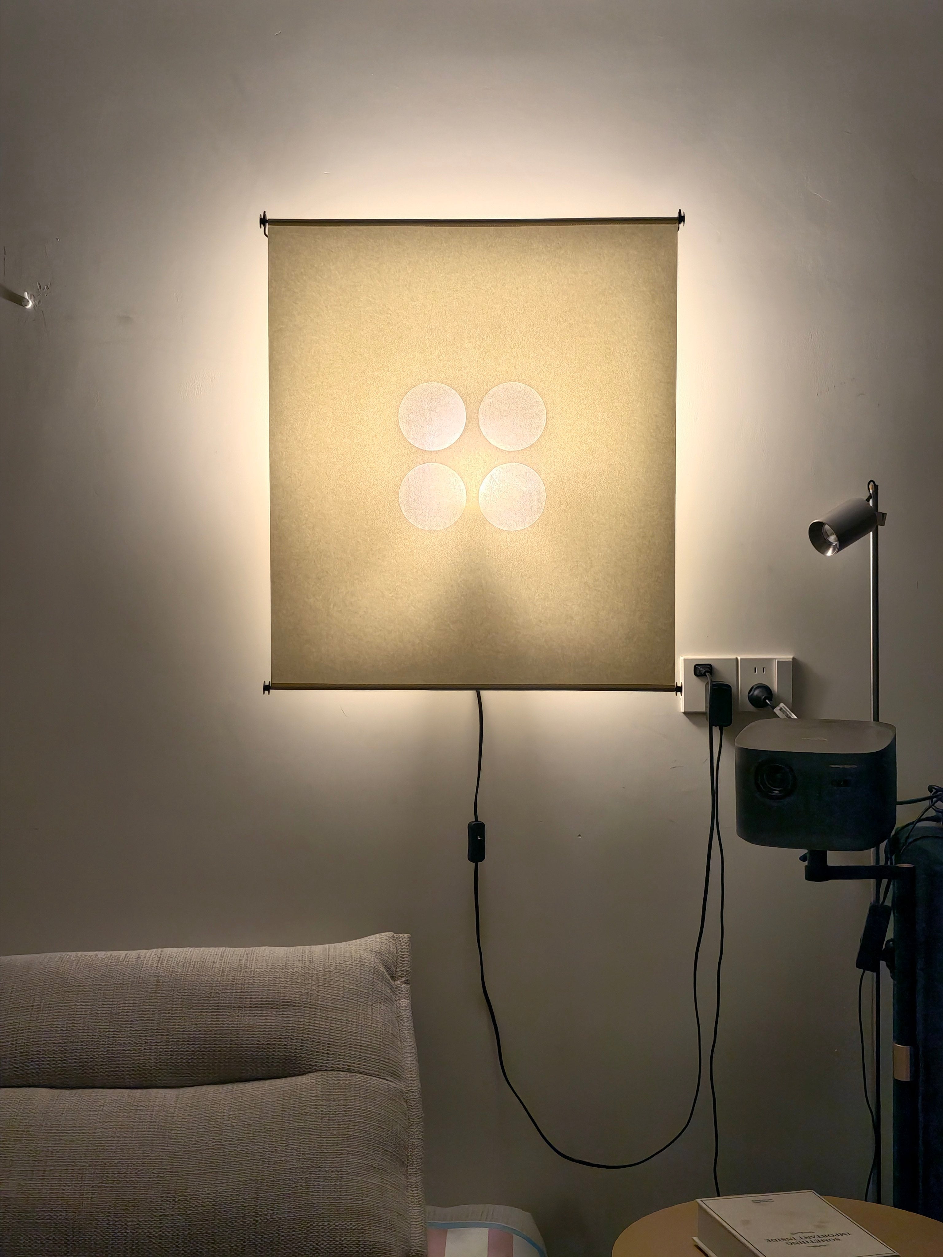 Yukishiro Washi Paper Wall Lamp