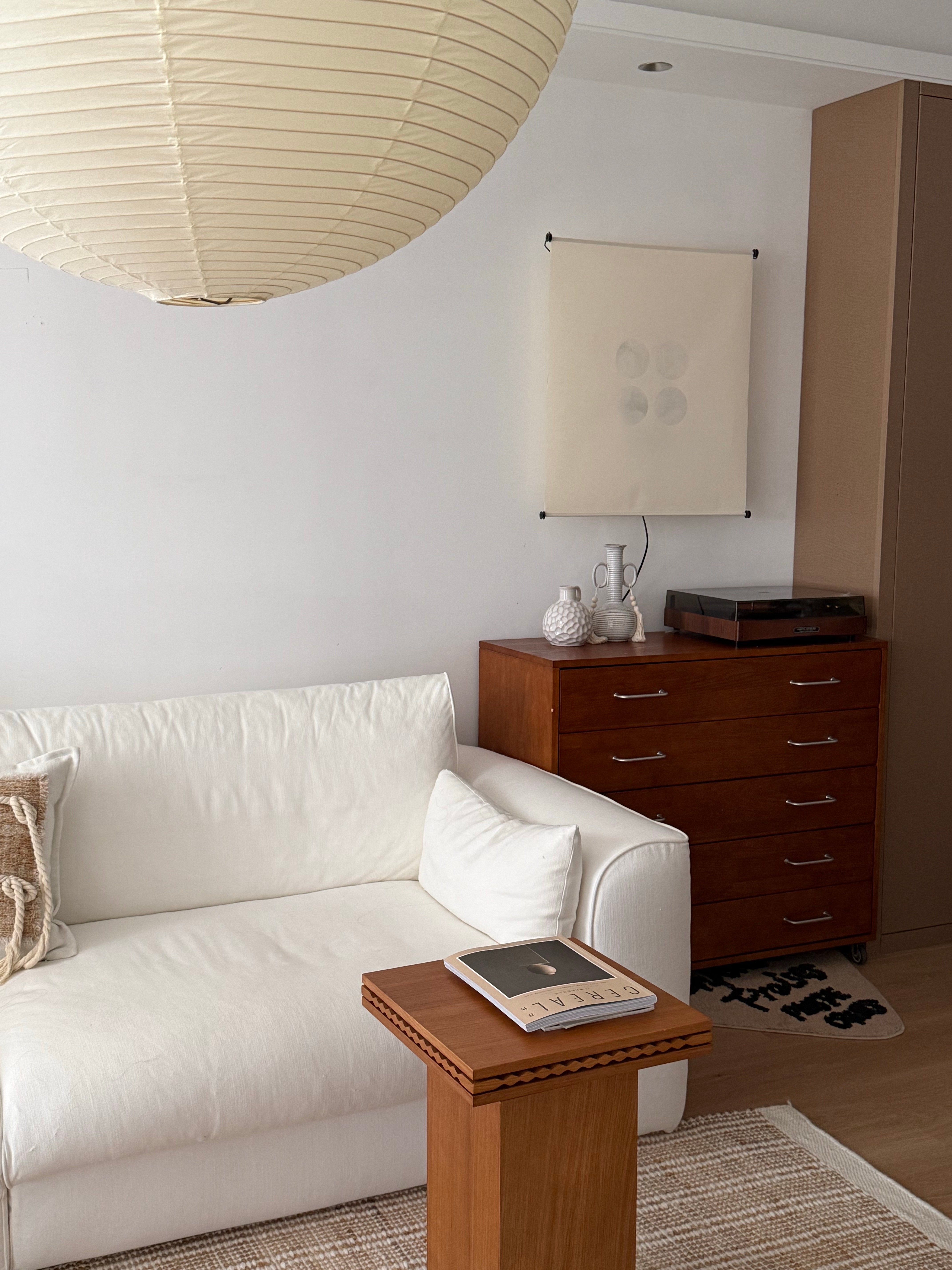 Yukishiro Washi Paper Wall Lamp