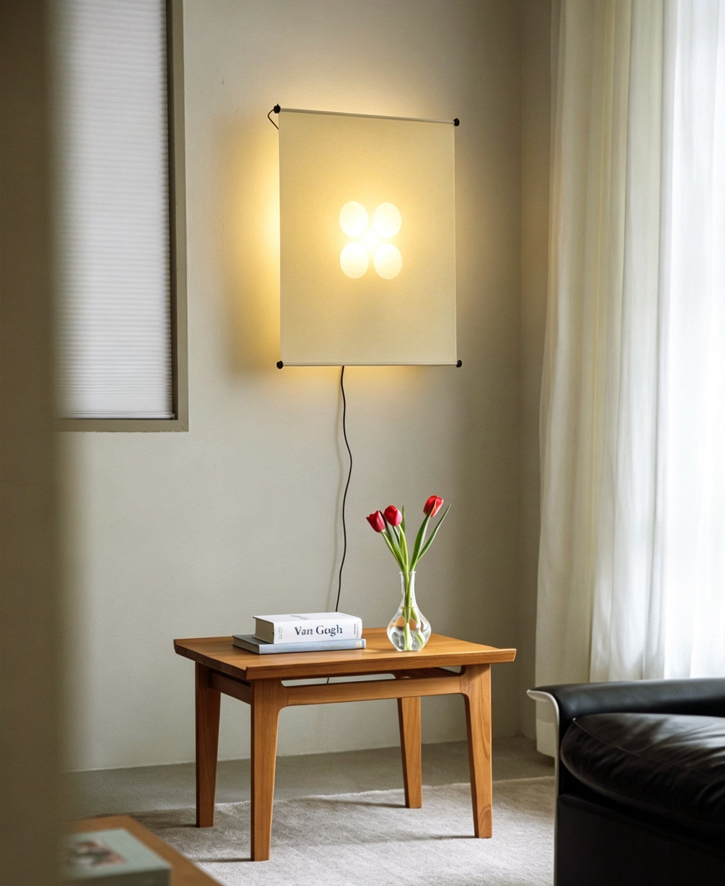 Yukishiro Washi Paper Wall Lamp