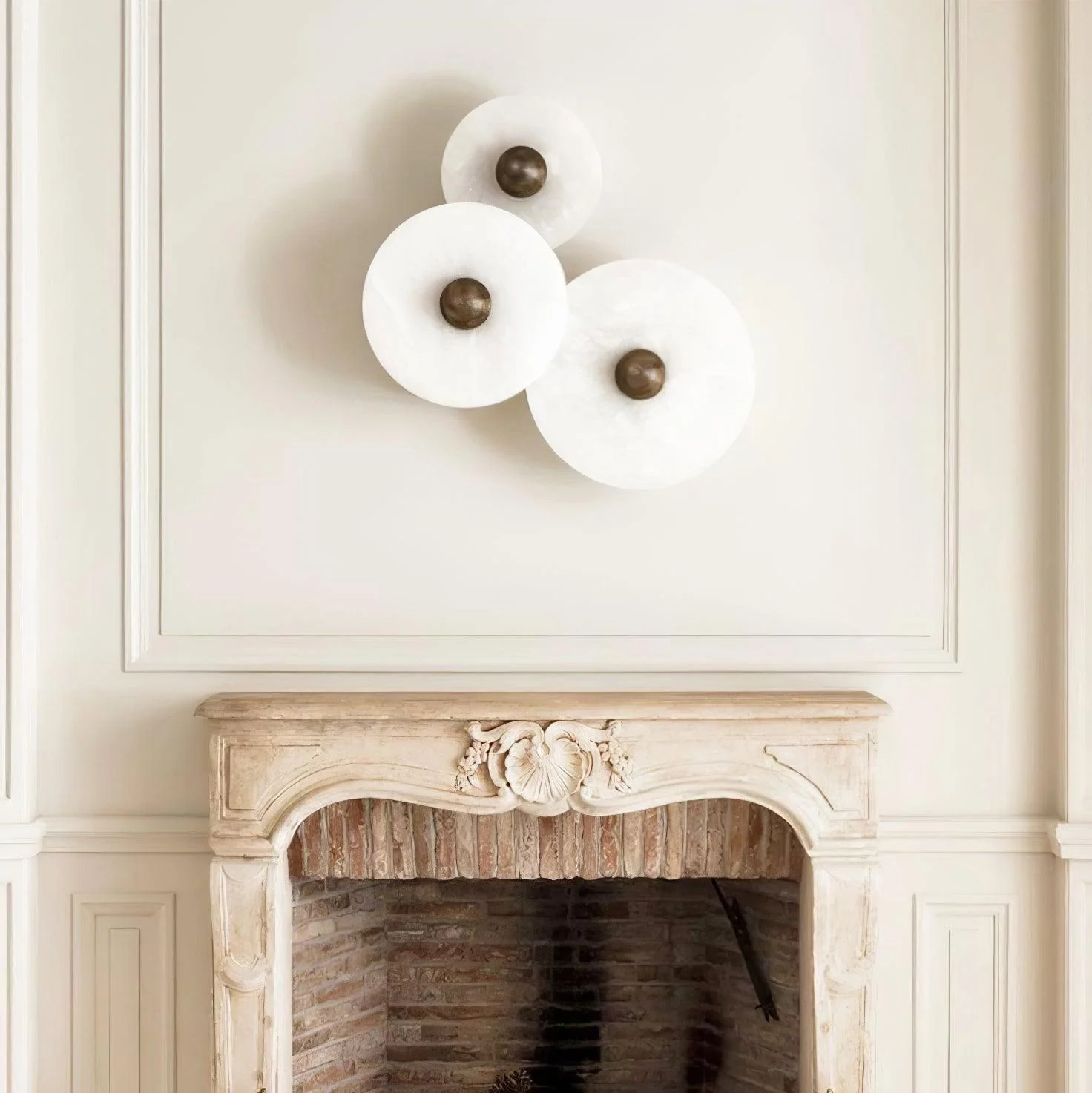 Zareen Fluted Alabaster Wall Sconce